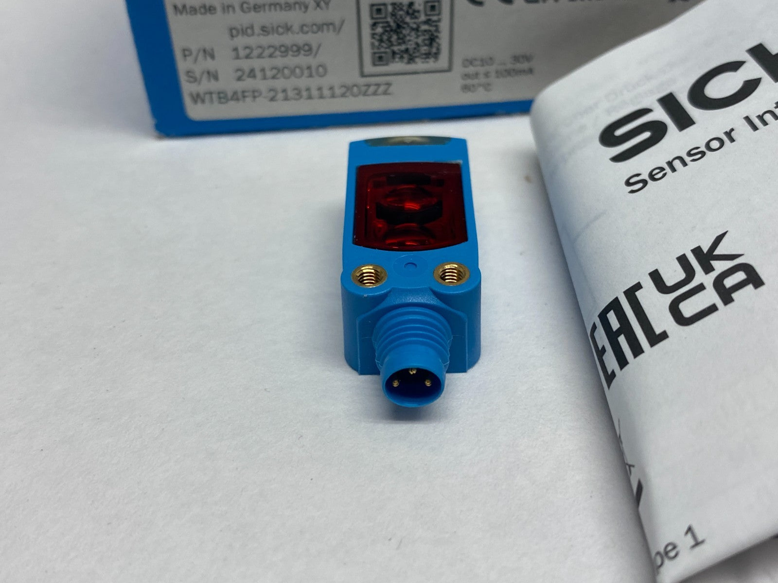 WTB4FP-21311120ZZZ | Sick Photoelectric Proximity Sensor, Background Supp. 1222999 - New – Open Box - Maverick Industrial Sales