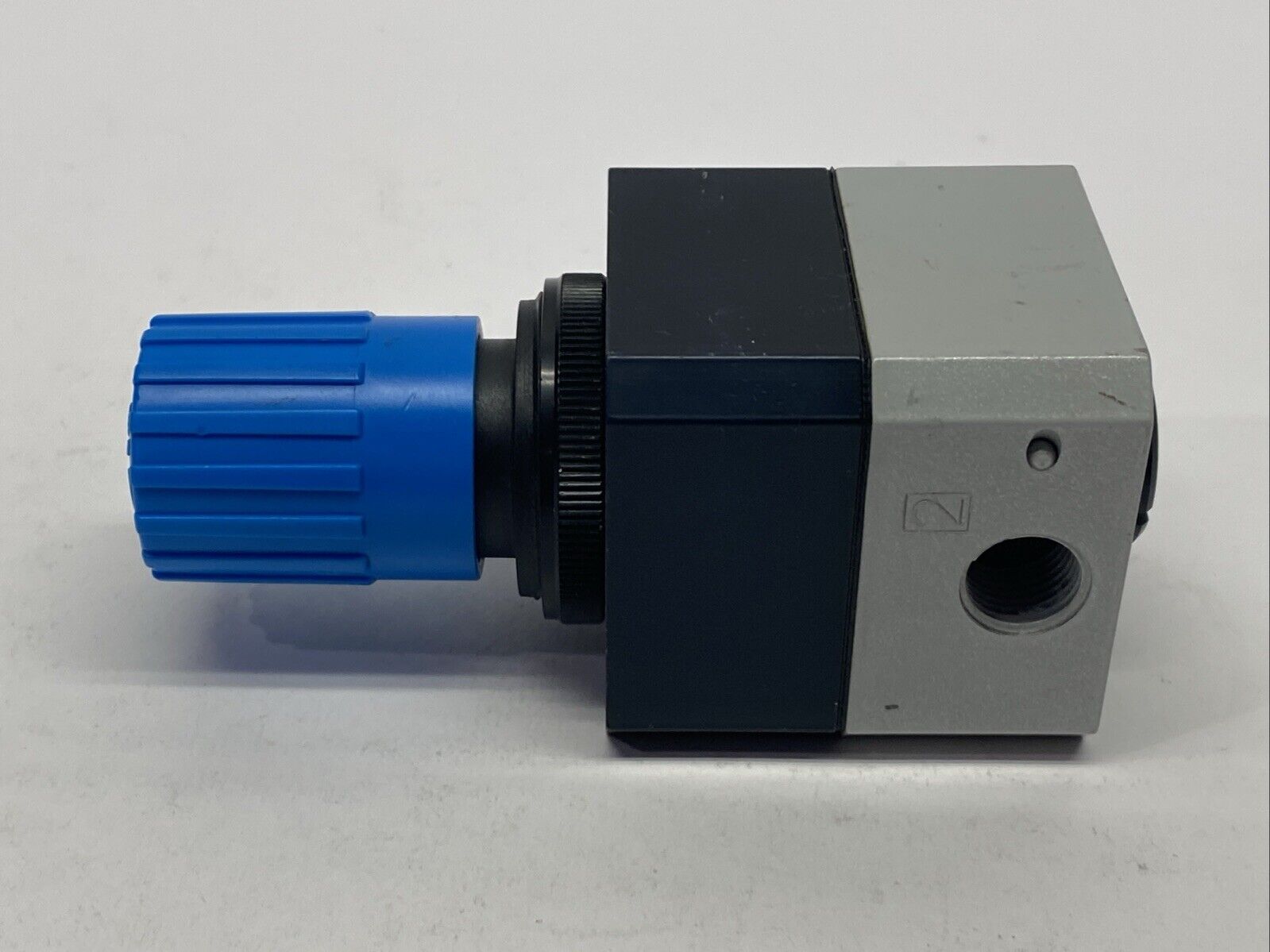 Festo LRP-1/4-0,7 Precision Pressure Regulator 159500 - Maverick Industrial Sales