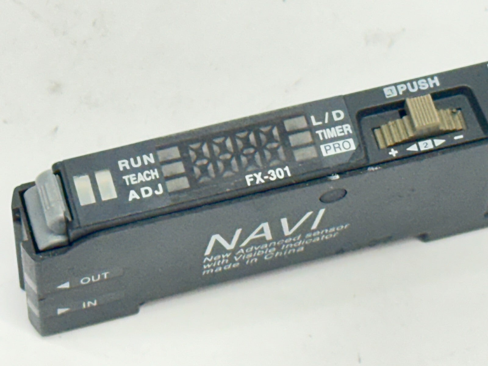 FX-301 | Sunx Navi Fiber Sensor MISSING COVER - Used - Maverick Industrial Sales