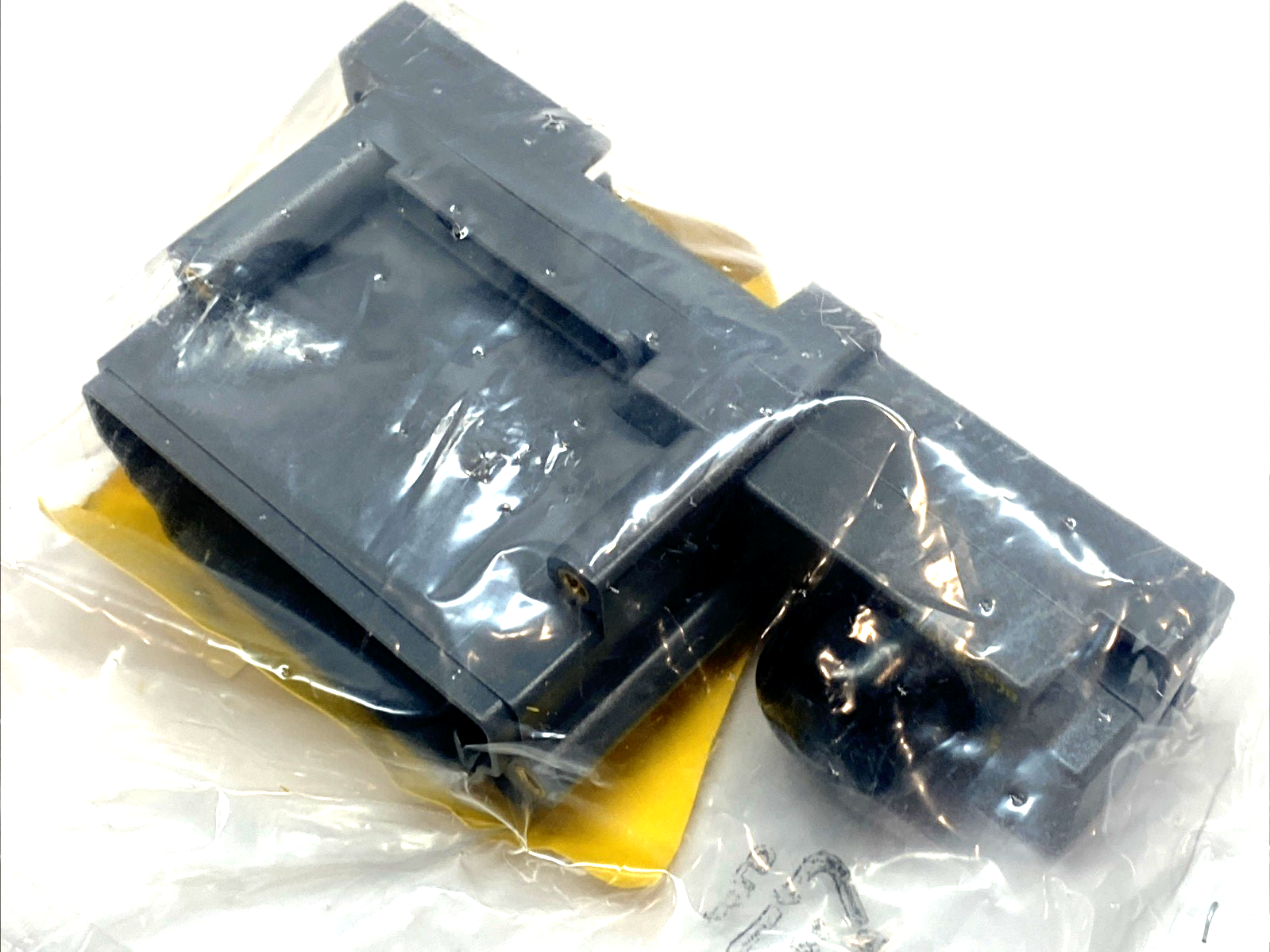BL67-B-1RSM | Turck Base Power Module 1× 7/8" 5-Pin IP67 - New - Maverick Industrial Sales