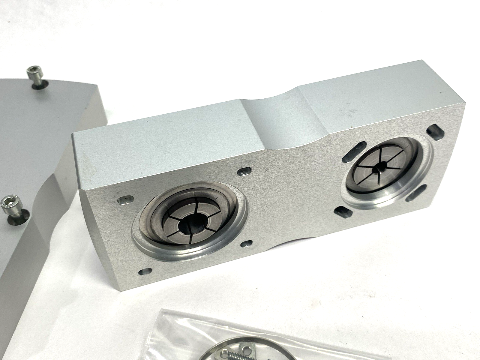 Festo EAMM-U-86-S48-60P-177 Parallel Kit, Size 86, 5000rpm Max, 8059011 - Maverick Industrial Sales