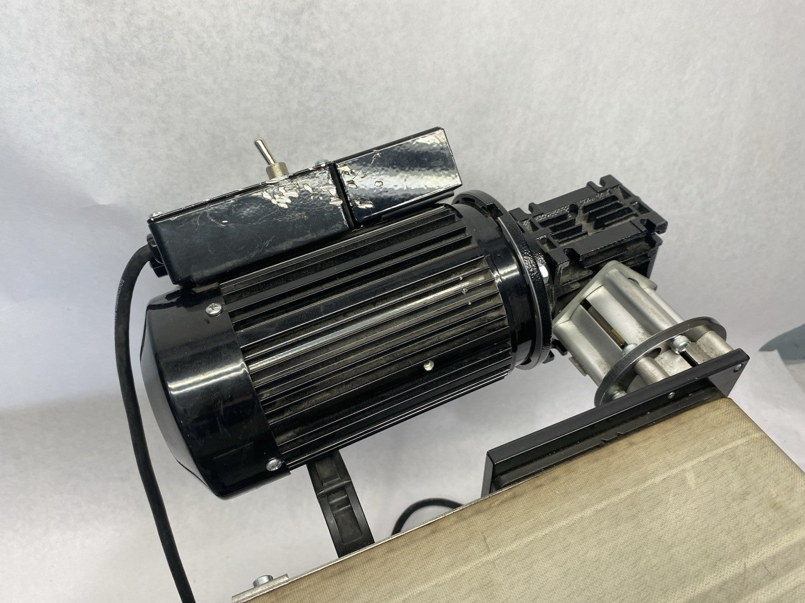 Dorner 22EDM12-021720A040402 2200 Series Flat-Belt Conveyor 12" W x 26" L - Maverick Industrial Sales