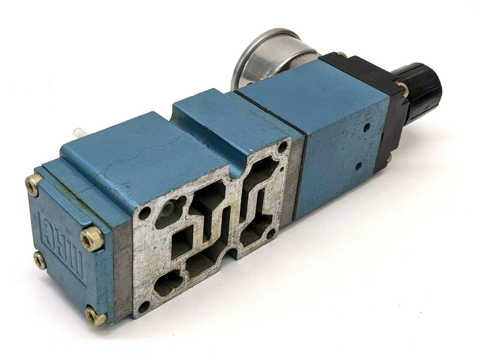 MAC Valves PR63D-13BA-9 Sandwich Pressure Regulator w/ Gauge - Maverick Industrial Sales