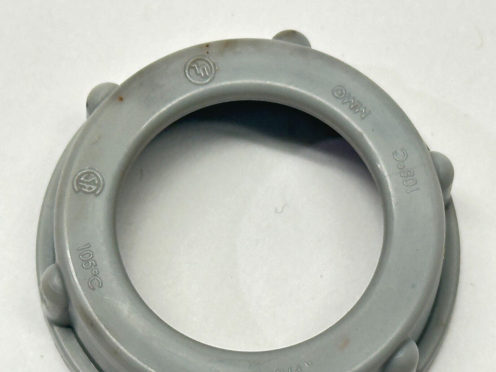 Cooper Crouse-Hinds 932 Plastic Insulating Bushing 3/4" LOT OF 57 - Maverick Industrial Sales