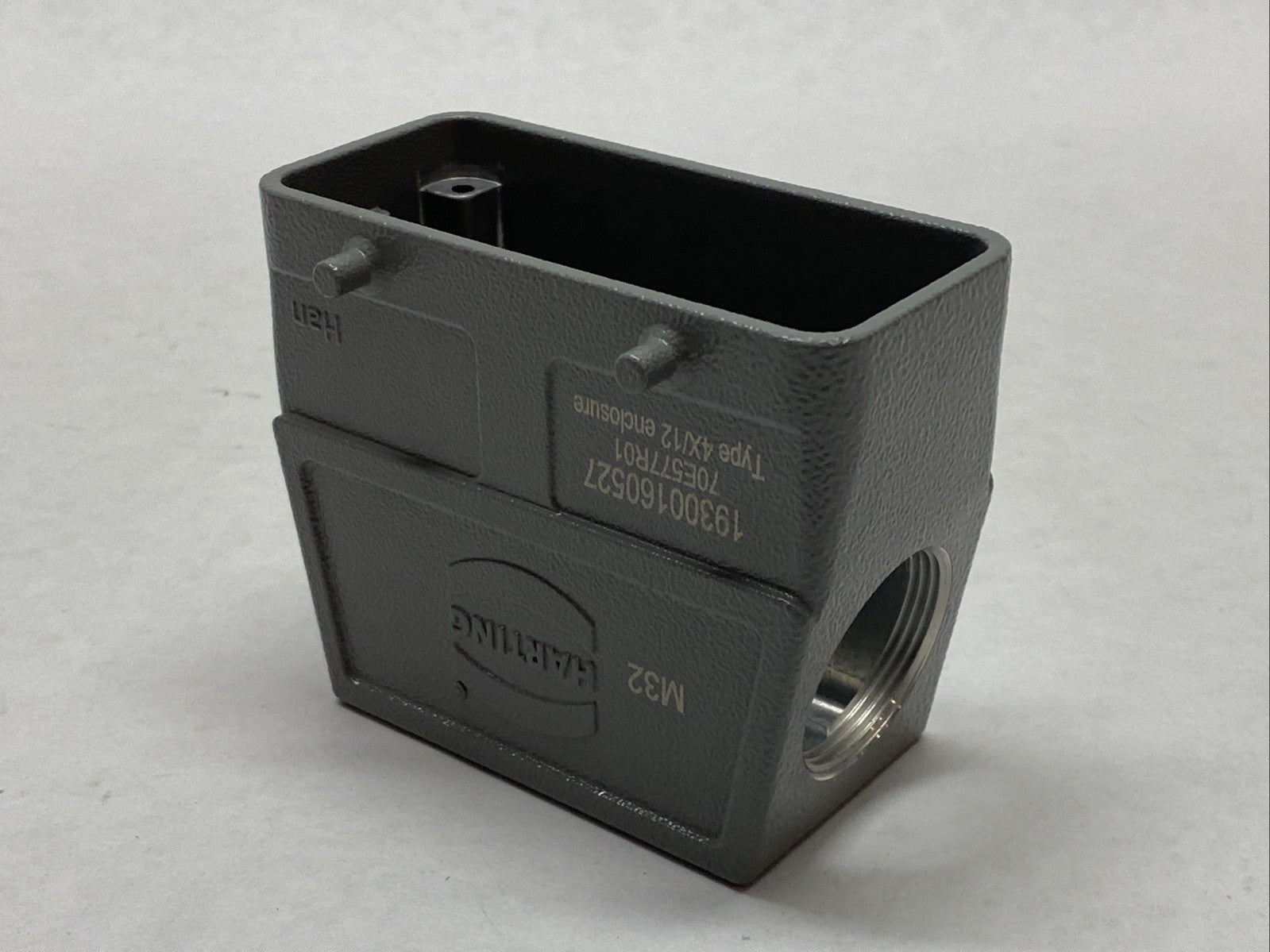 Harting Han B Hood Side Entry HC 4 Pegs M32 Connector Hood 19300160527 - Maverick Industrial Sales