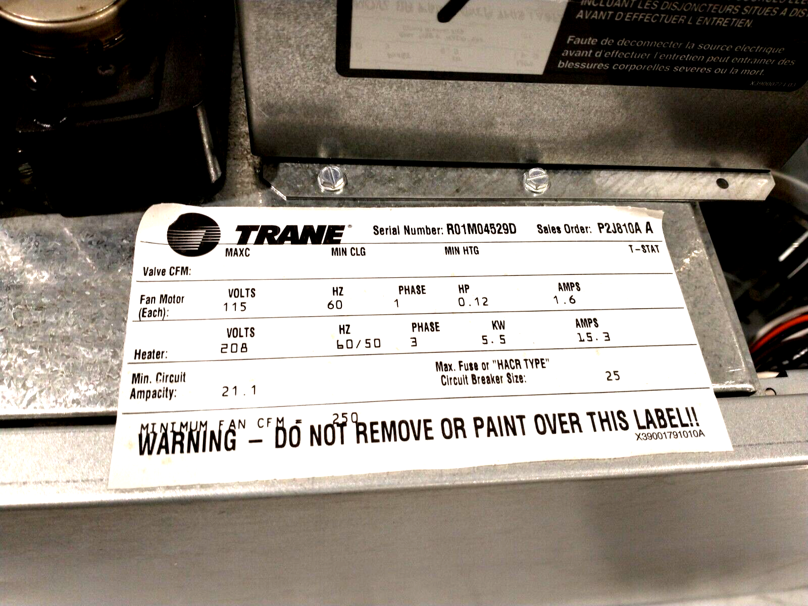 Trane VSEF0600AA0DD00FD1000L0WWB05511W Volume Unit & DB20732-5.5-3P Heater - Maverick Industrial Sales