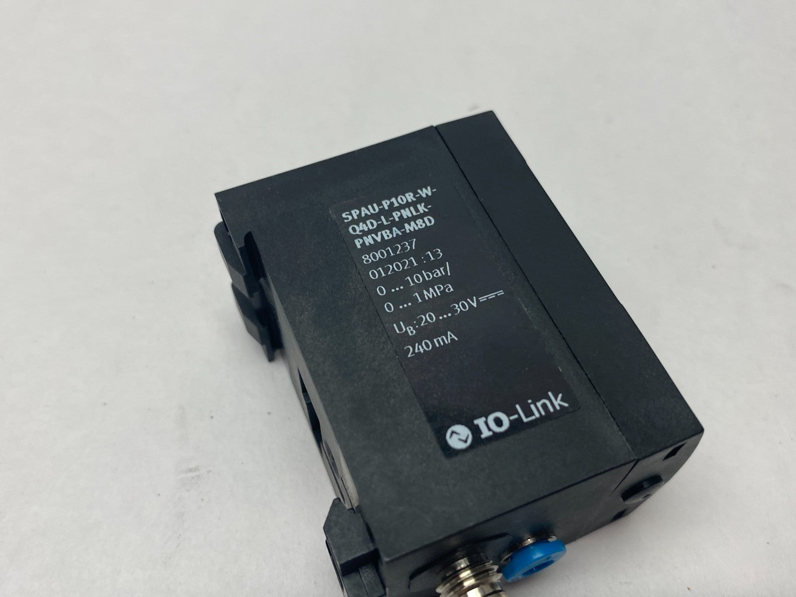Festo SPAU-P10R-W-Q4D-L-PNLK-PNVBA-M8D Digital Pressure Sensor 8001237 - Maverick Industrial Sales
