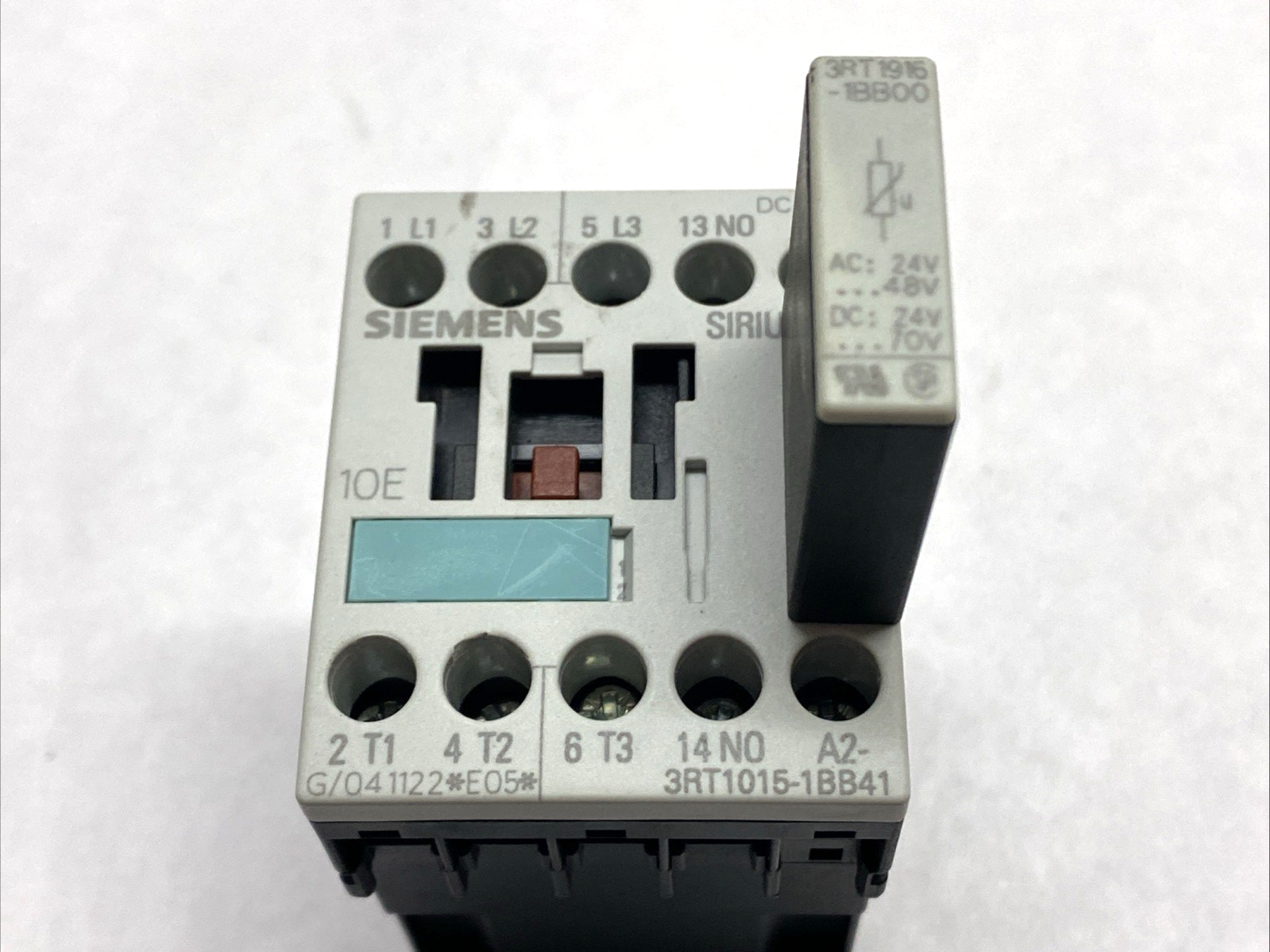Siemens 3RT1015-1BB41 IEC Contactor w/ 3RT1915-1BB00 Varistor 24VDC - Maverick Industrial Sales