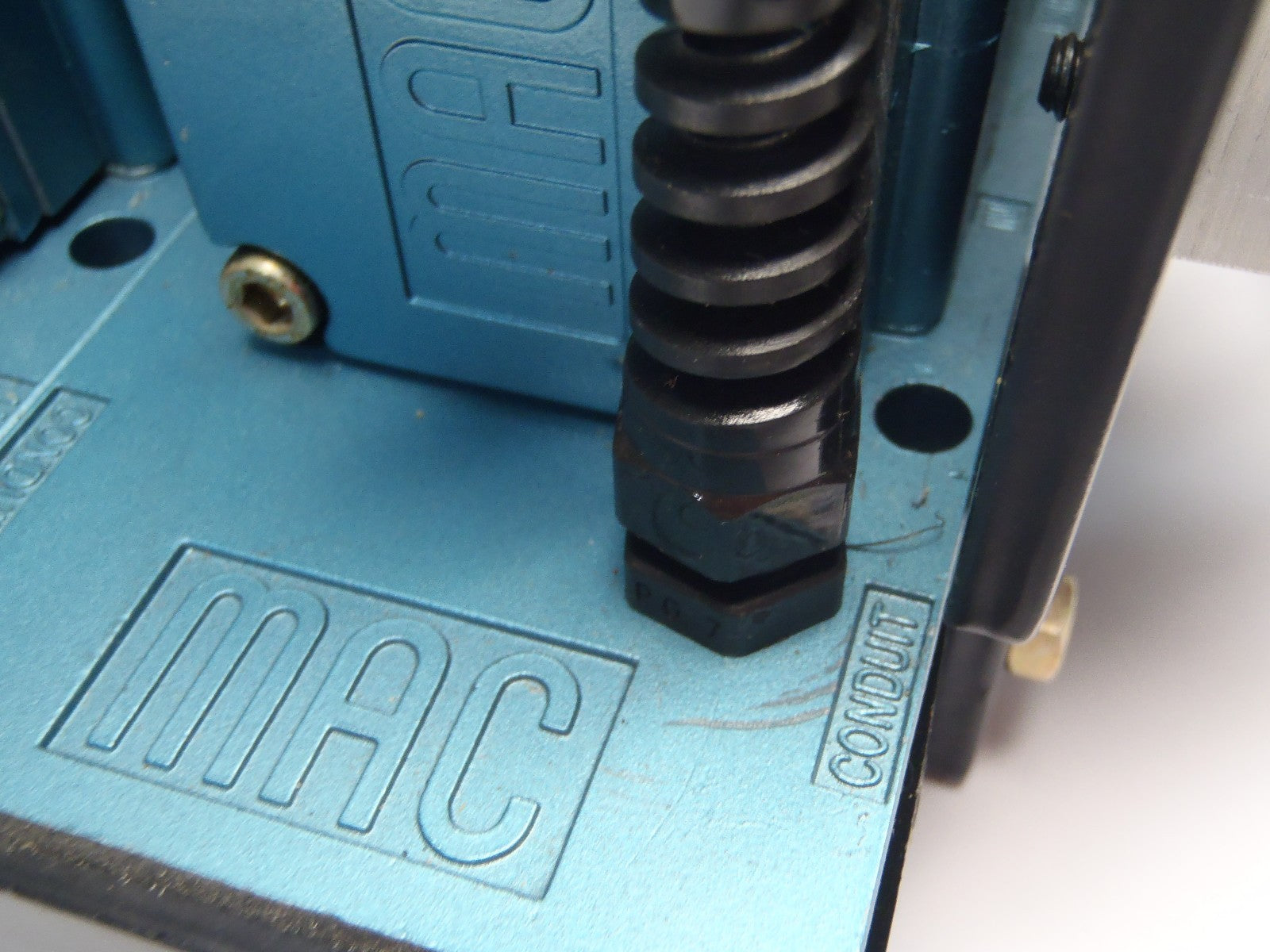 Mac Valves MPP63A-0150 Multi-Pressure Pak PR63D-1CBA-9 PME-501DAAG - Maverick Industrial Sales