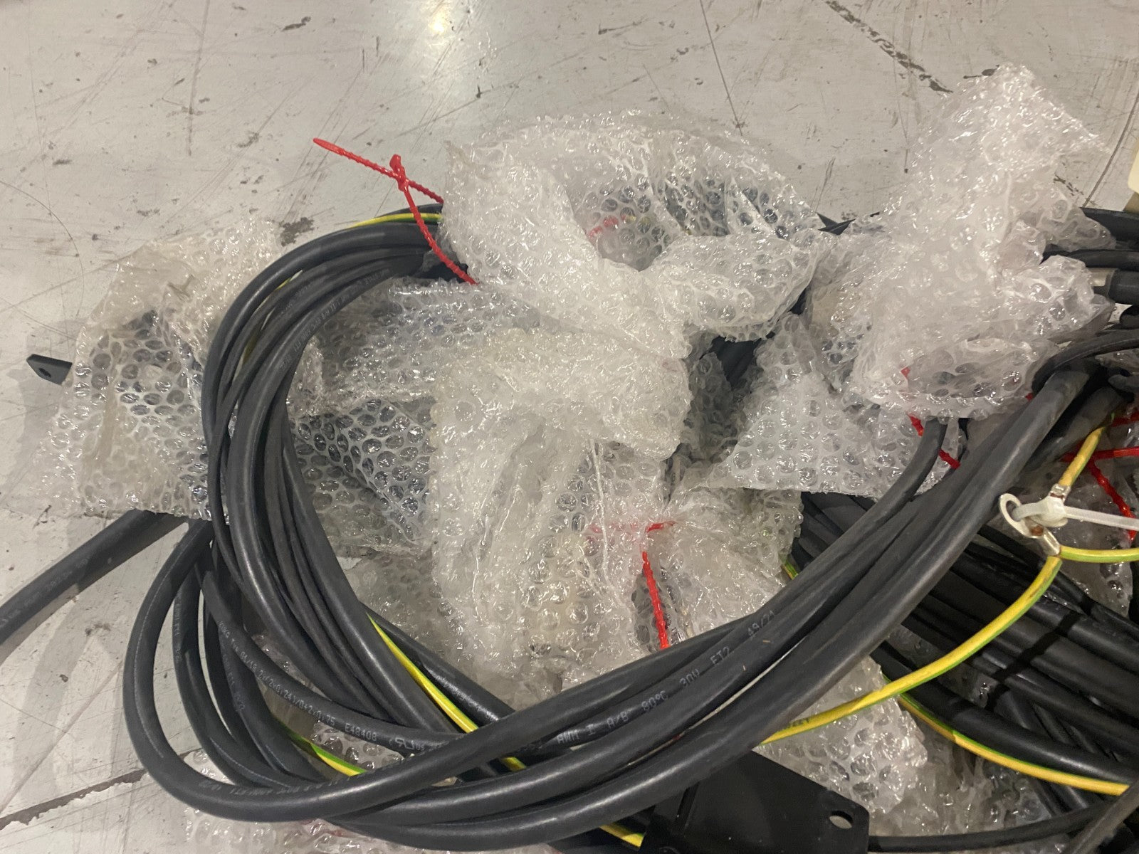 Kuka 326287 Robot Cable Assembly INT 084ST2900 - Maverick Industrial Sales