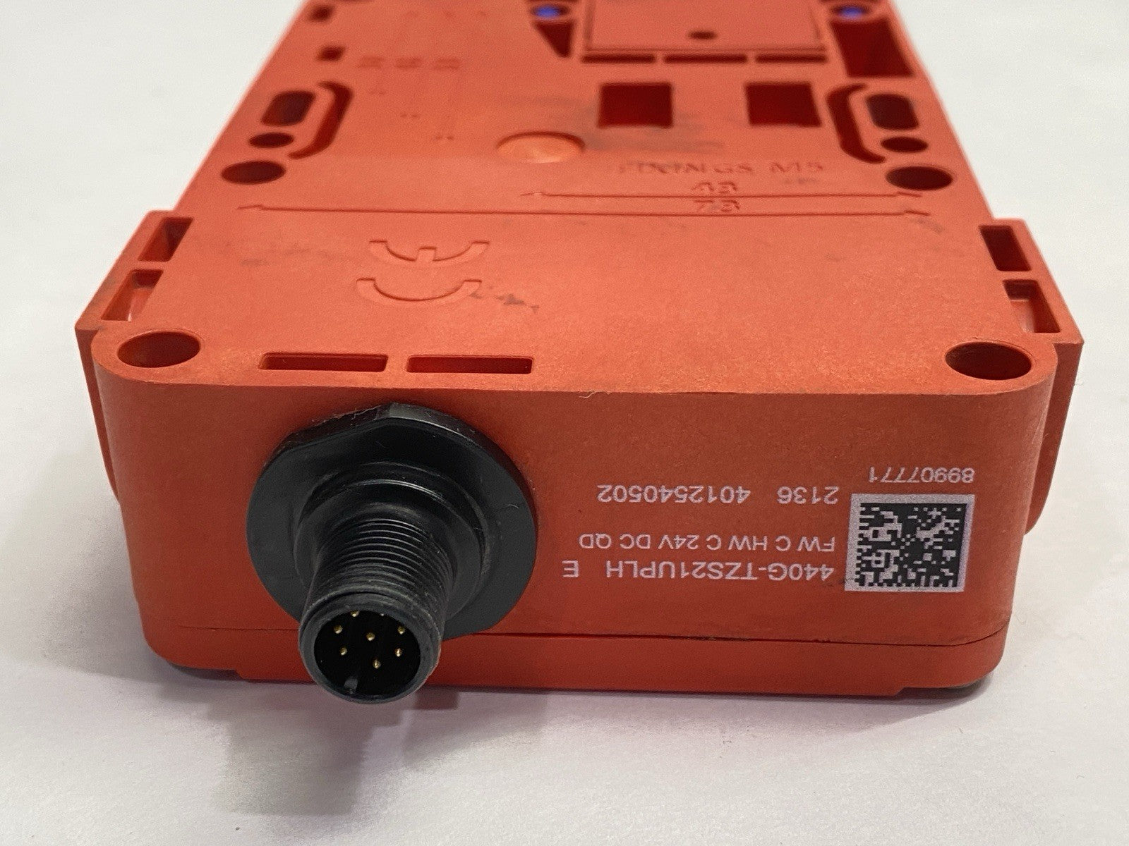 440G-TZS21UPLH | Allen Bradley Ser E Guardmaster Safety Interlock Switch TLSZL-GD2 - For parts or not working - Maverick Industrial Sales