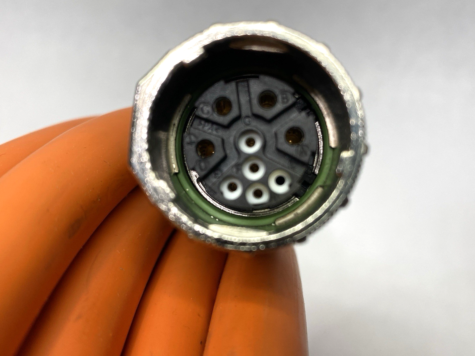 Allen Bradley 2090-CSBM1DE-14AA10 Ser. A Kinetix Motor Power Cable 10m - Maverick Industrial Sales