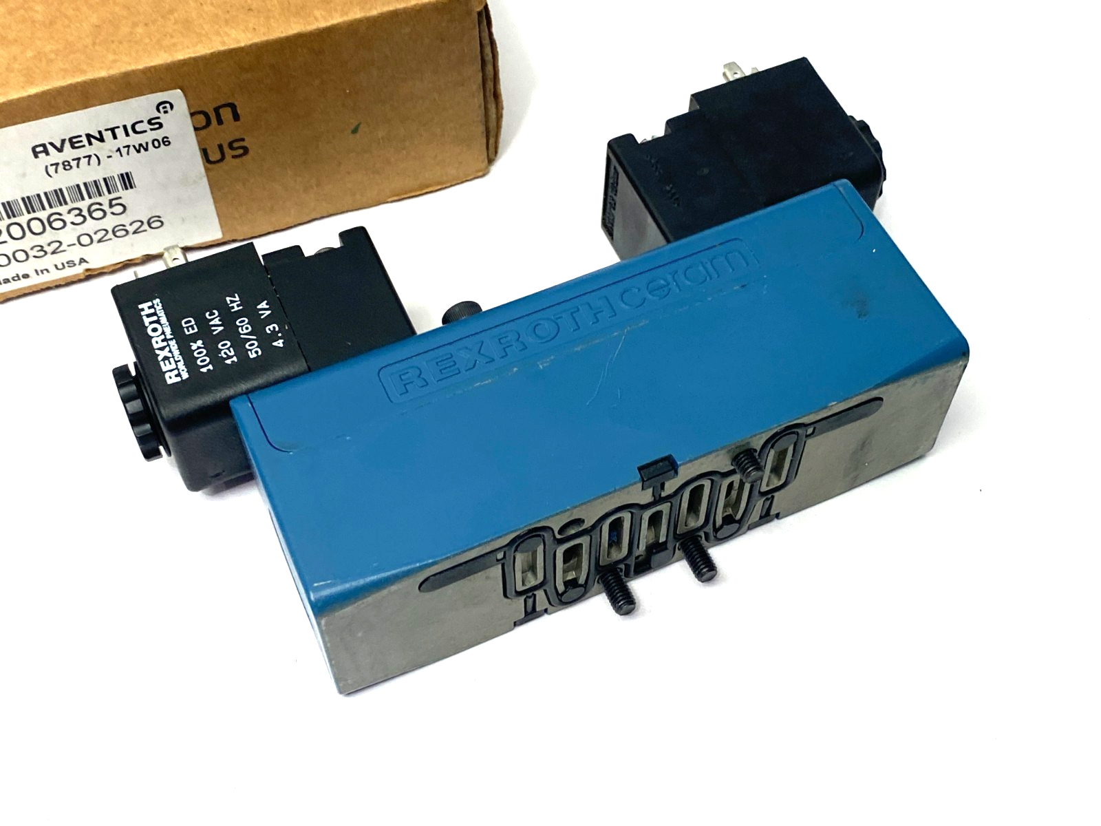 Emerson Rexroth R432006365 AVENTICS™ 5/3-Directional Valve, Series CERAM™ - Maverick Industrial Sales