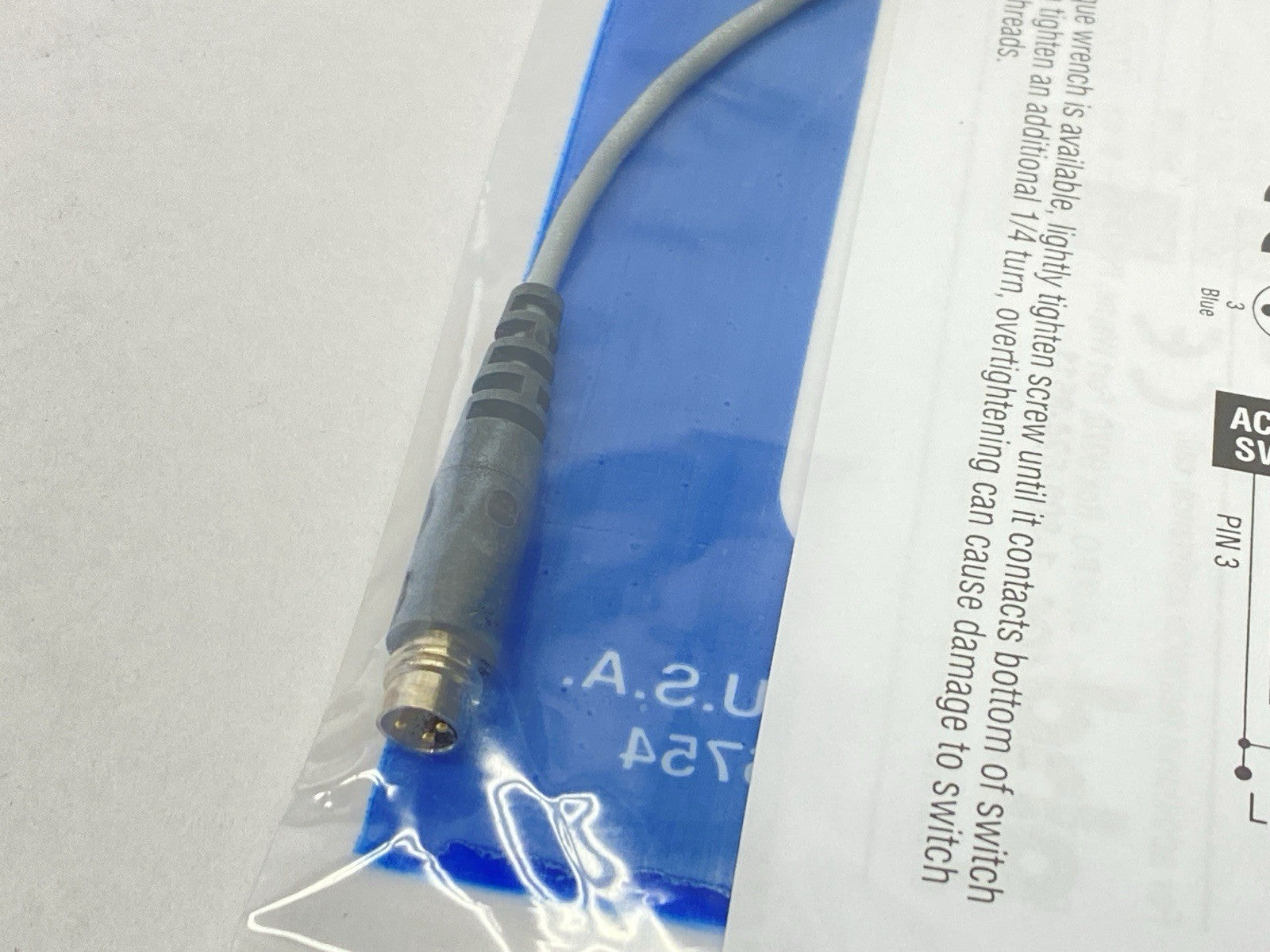 67924-1 | Phd Solid-State Switch DC Series Quick Connect PNP - New - Maverick Industrial Sales