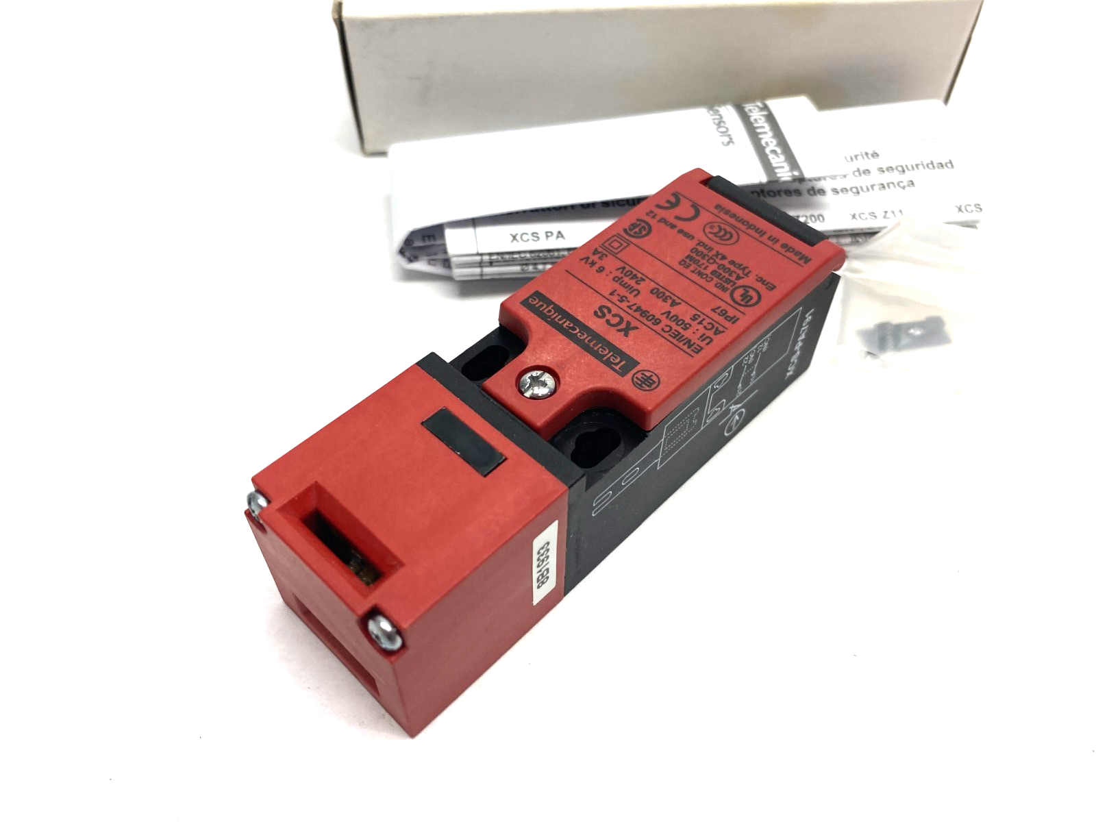 Telemecanique XCSPA791 Safety Limit Switch - Maverick Industrial Sales