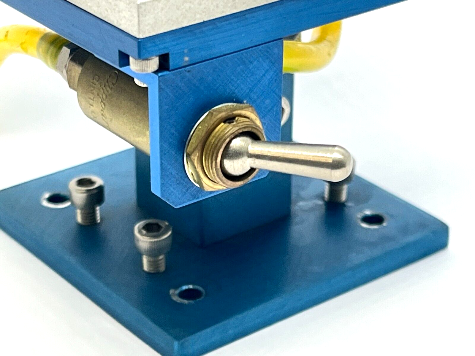 Pneumatic Air Table 4-1/2" x 4-1/2" Surface w/ Adjustable Mount and Switch - Maverick Industrial Sales