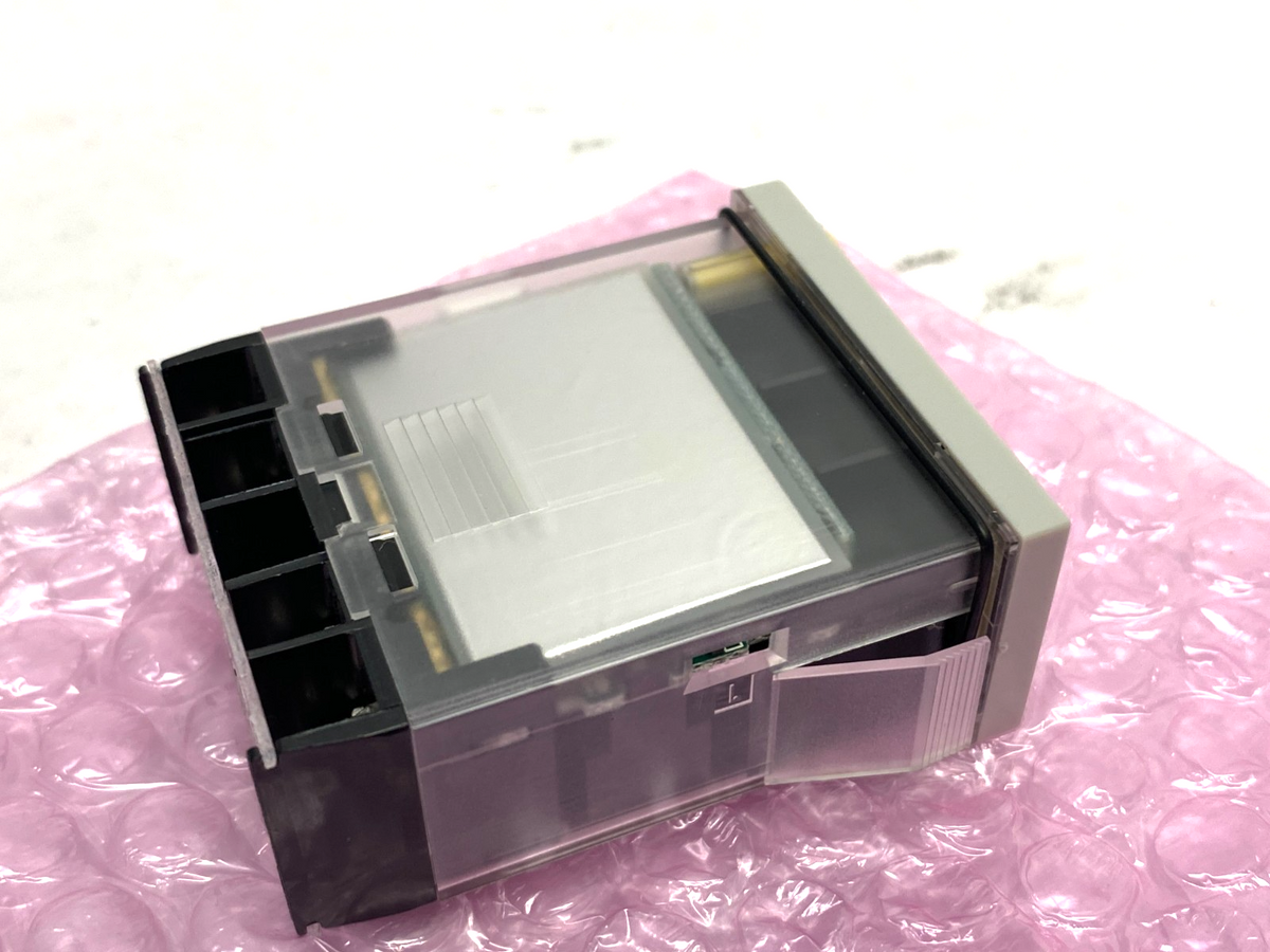 Panasonic LC2H-FE-DL-2KK LC2H LCD Electric Counter 8 Digit 2KHZ/30HZ DC4.5V-30V - Maverick Industrial Sales