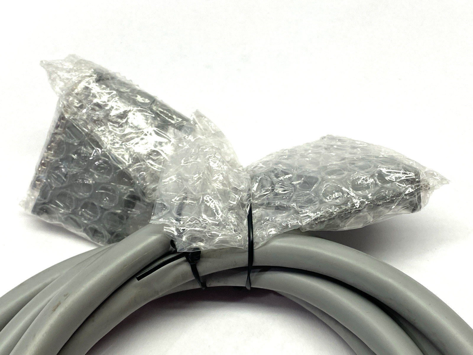 Keysight Y1136A Double-Ended D-Sub Cable Male to Female 50-Pin 3m Overall Length - Maverick Industrial Sales