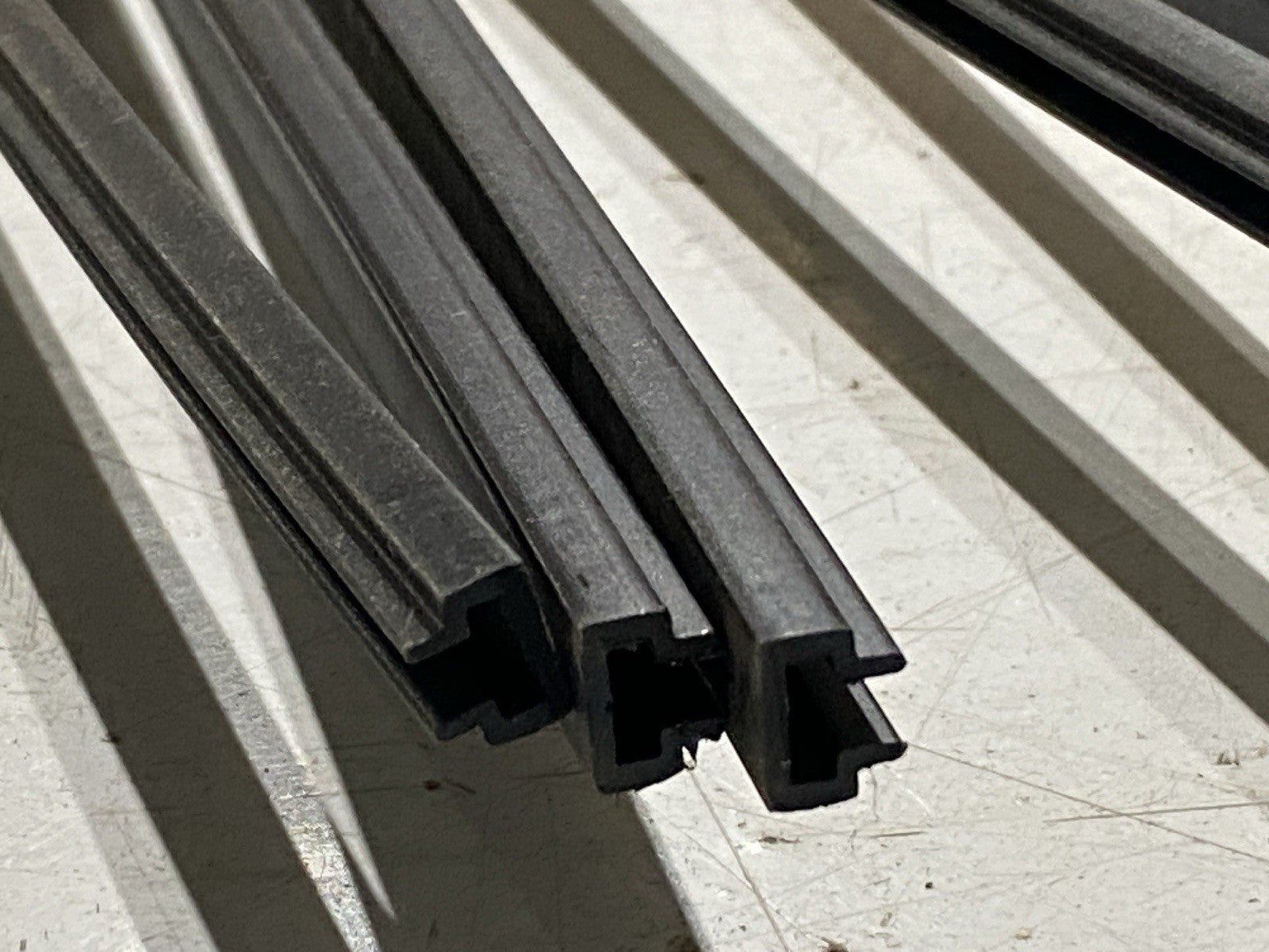 3 842 993 066 | Bosch Rexroth 3842993066 Slide Profile GP 2/R /C 1922mm Length LOT OF 8 - New – Open box - Maverick Industrial Sales