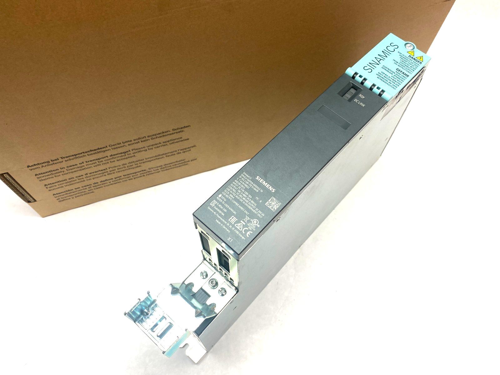 Siemens 6SL3120-1TE13-0AD0 SINAMICS S120 Single Motor Module 3-Ph Output - Maverick Industrial Sales