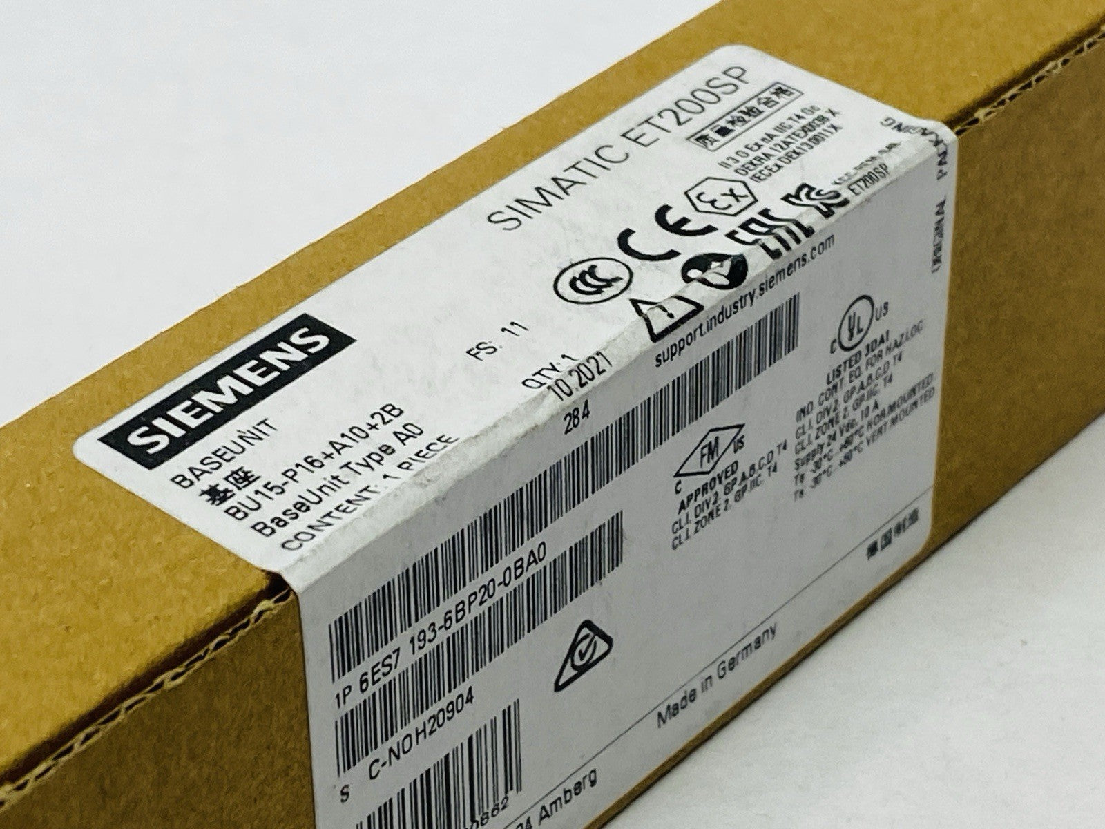 Siemens 6ES7 193-6BP20-0BA0 SIMATIC ET 200SP Base Unit BU15-P16+A10+2B - Maverick Industrial Sales