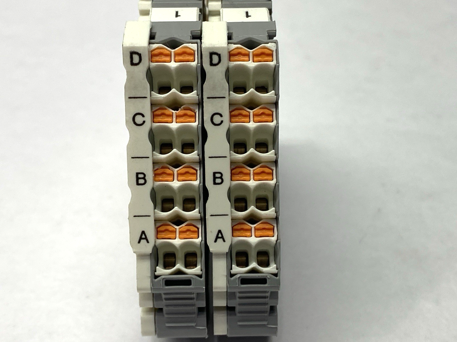 PTRV 4 /WH | Phoenix Contact Marshalling Panel Terminal Block 3270115 LOT OF 2 - Used - Maverick Industrial Sales