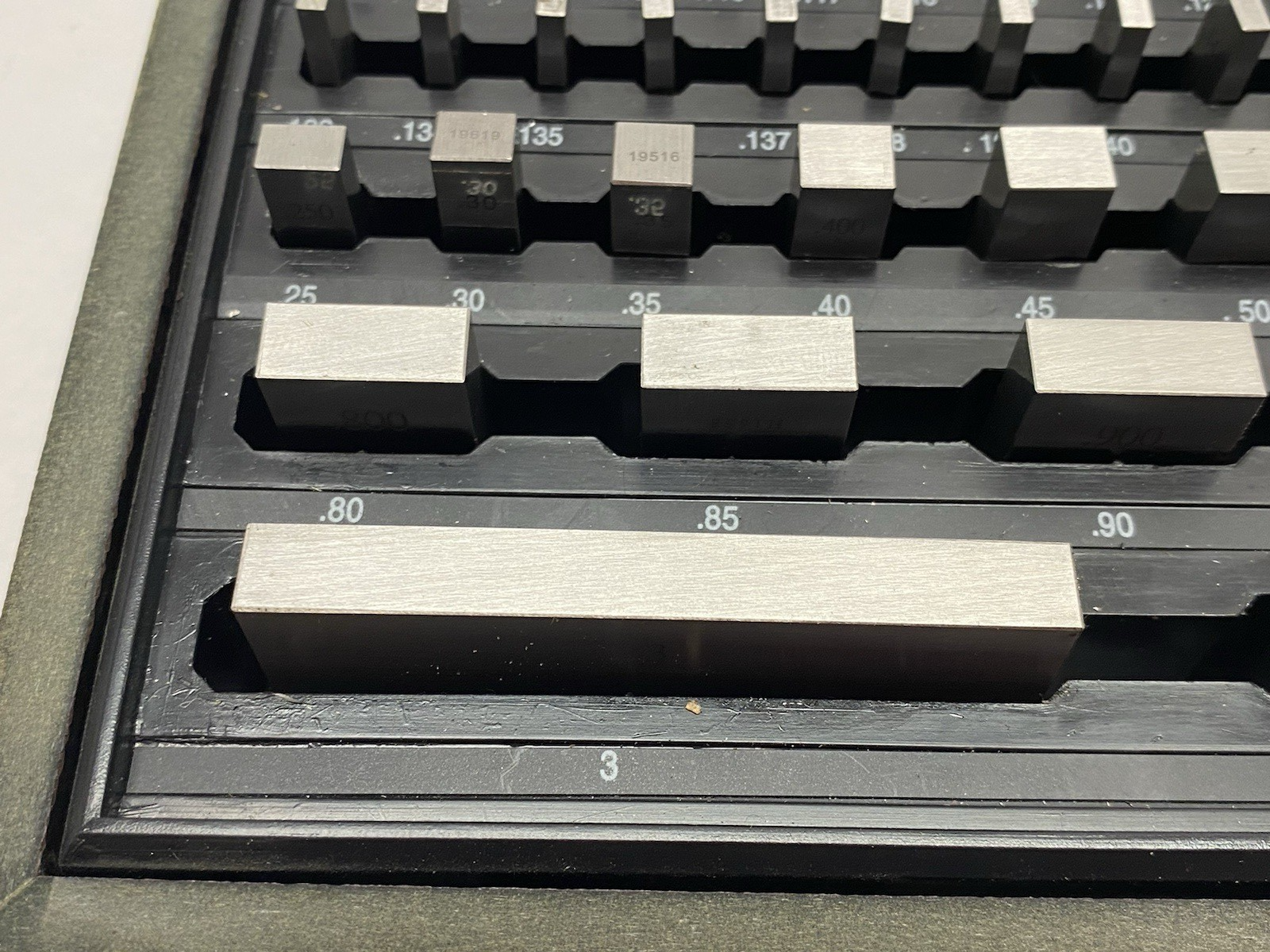 H02688 | ProCheck Rectangular Gage Block Set, Economy Grade 0.05 to 4 SET OF 81 - Used - Maverick Industrial Sales