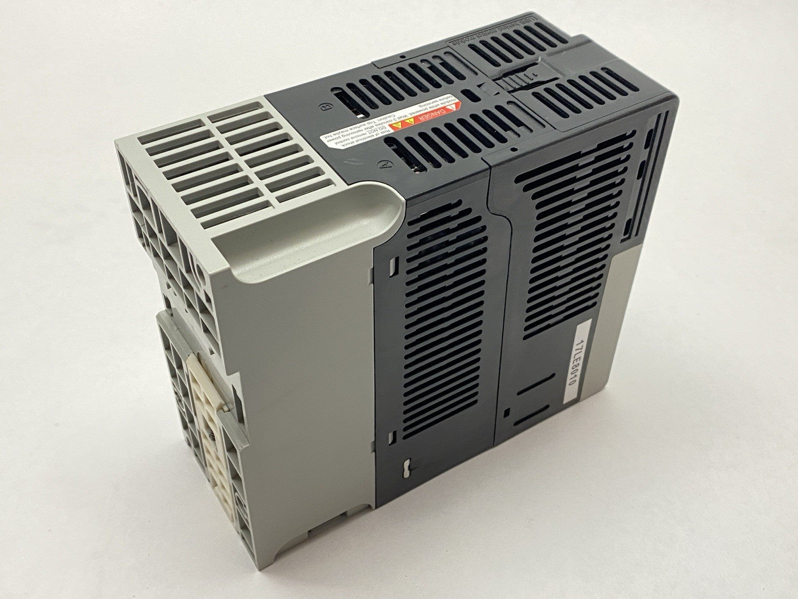 25B-D2P3N104 | Allen Bradley Ser A PowerFlex 525 AC Drive 2.3A 0-460V 0.75kW/1HP - Used - Maverick Industrial Sales