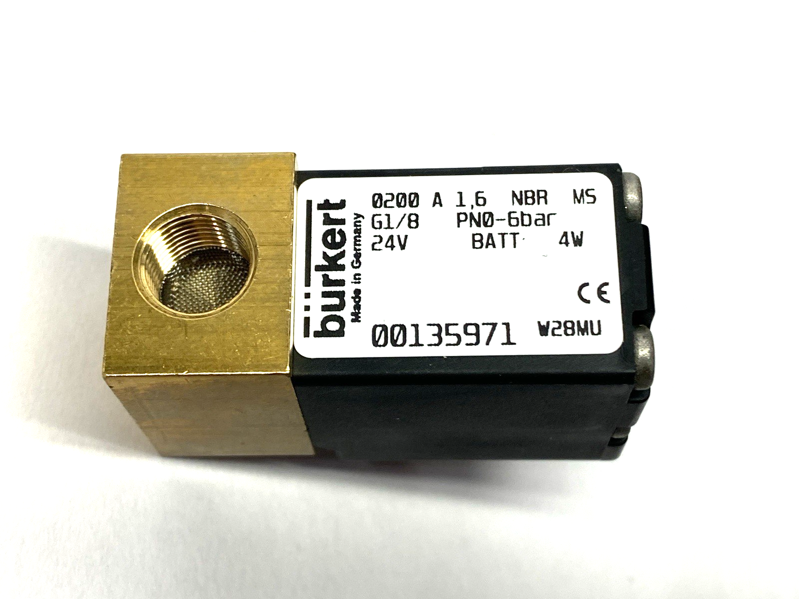 00135971 | Burkert Solenoid Valve 2/2-Way 24V - New – Open box - Maverick Industrial Sales