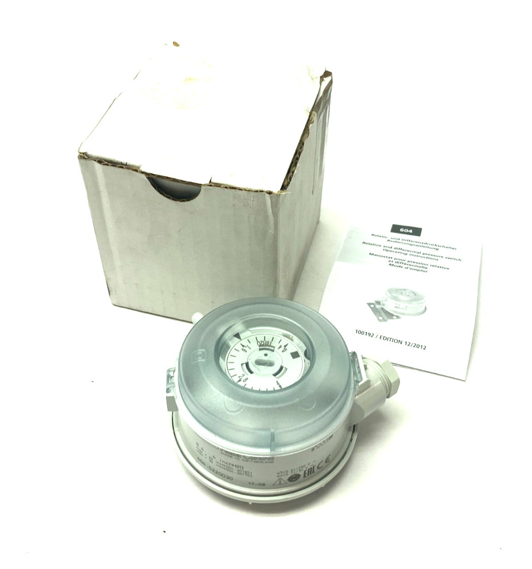 Huba Control 604.S220030 Relative or Differential Pressure Switch 0.4...4inchH2O - Maverick Industrial Sales