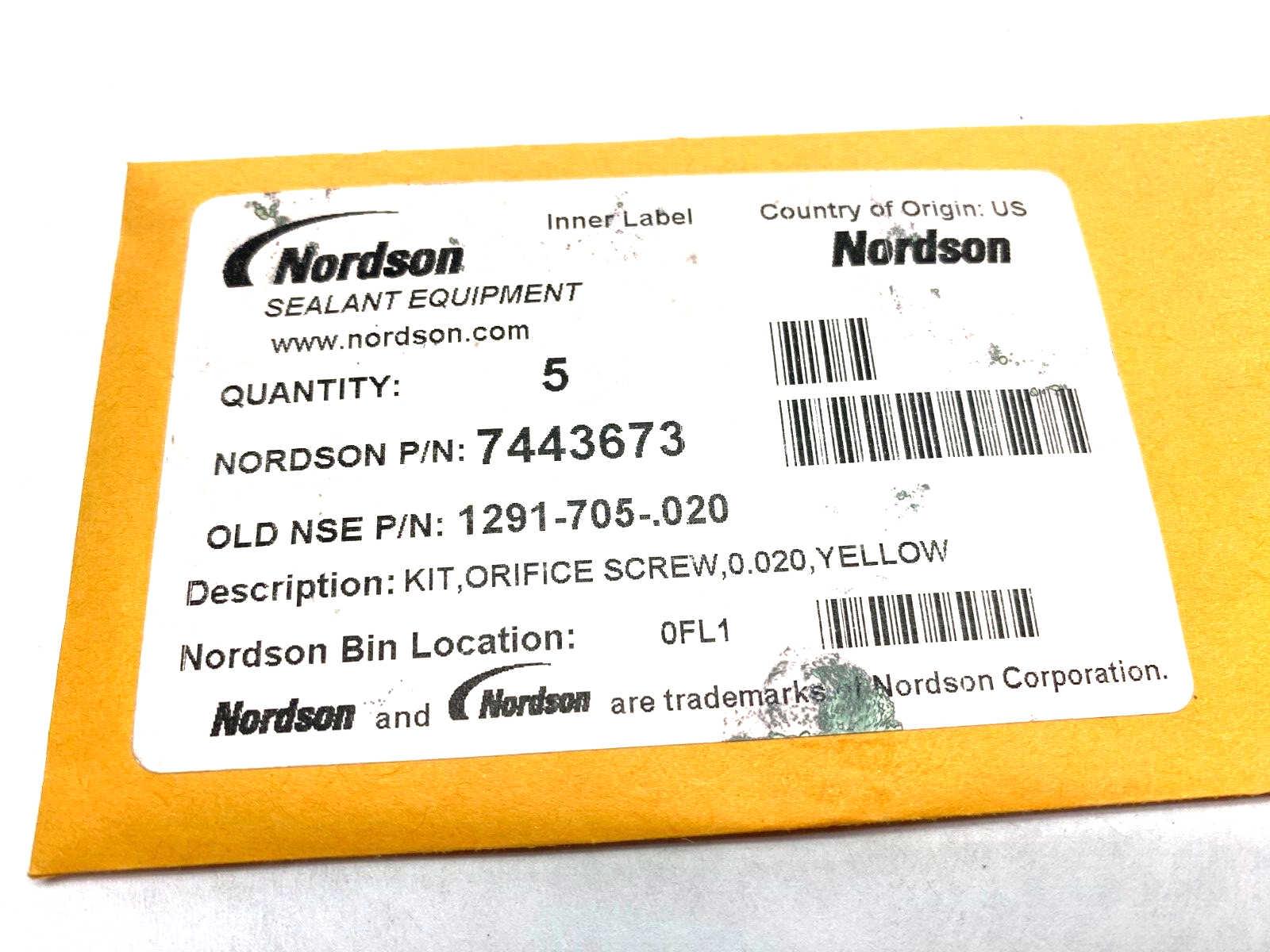 Nordson 7443673 Orifice Screw Kit, 0.020, Yellow PKG OF 5 - Maverick Industrial Sales