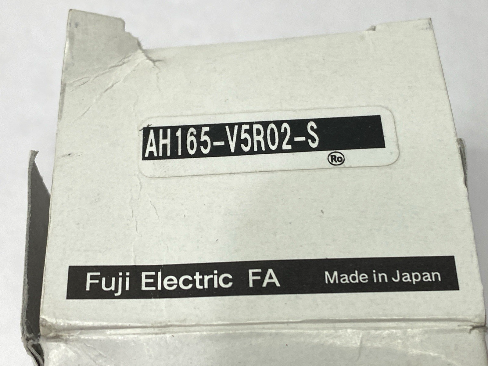 AH165-V5R02-S | Fuji Emergency Stop Button - New – Open box - Maverick Industrial Sales