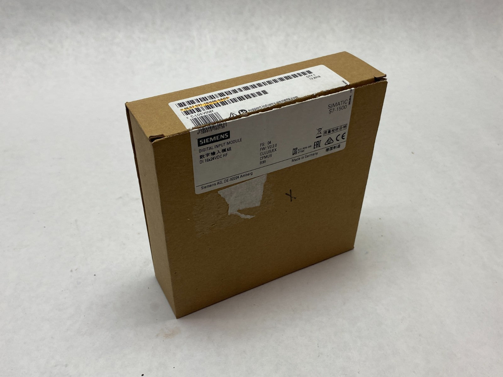 Siemens 6ES7 521-1BH00-0AB0 SIMATIC S7-1500 Digital Input Module, DI 16x24VDC HF - Maverick Industrial Sales