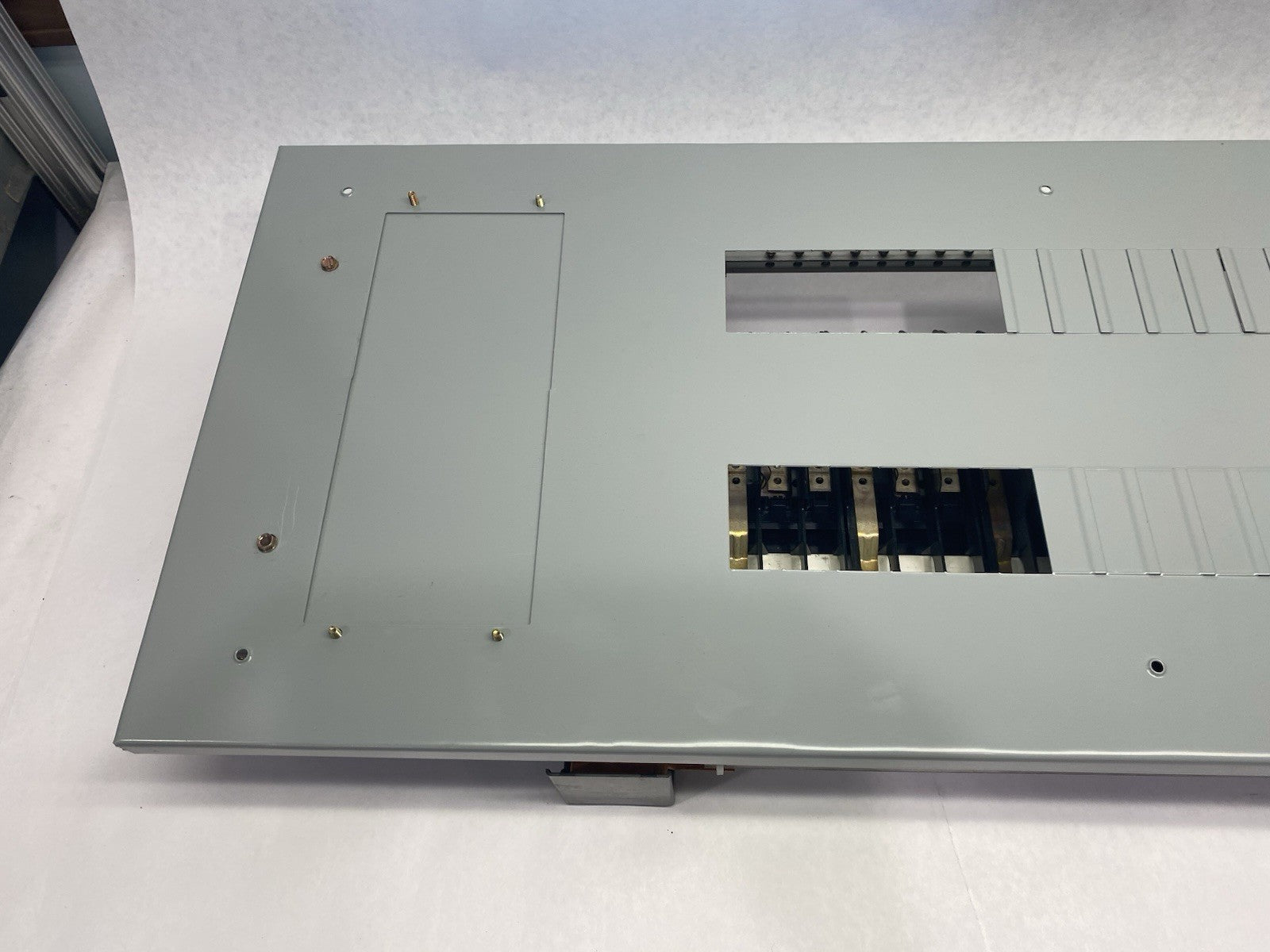General Electric AEU3302RCX A Series II Sub-Panelboard Assembly 3Ph AXT1B4 - Maverick Industrial Sales