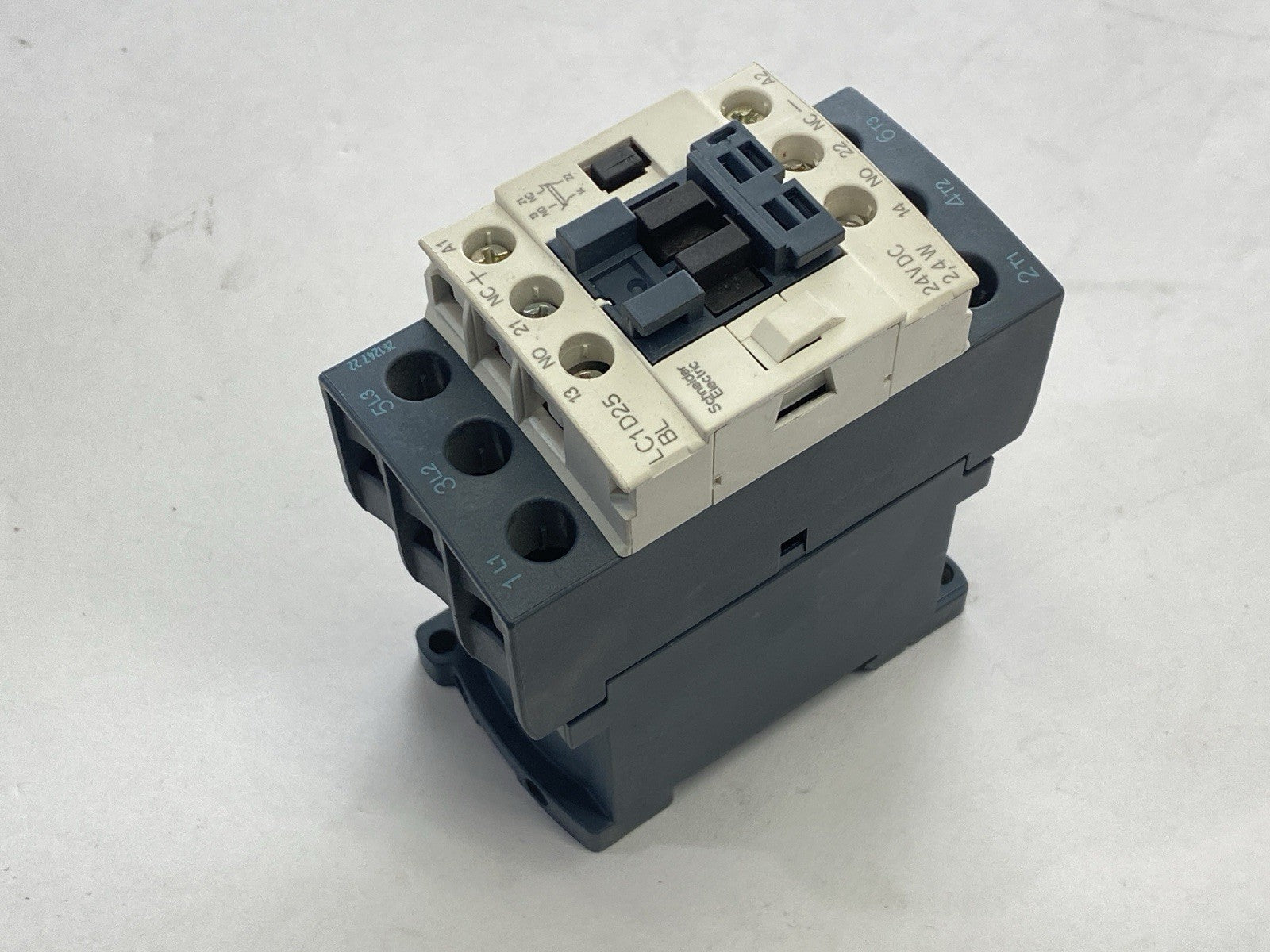 Schneider Electric LC1D25BL IEC Contactor 3P 25A 480VAC 24VDC Coil - Maverick Industrial Sales