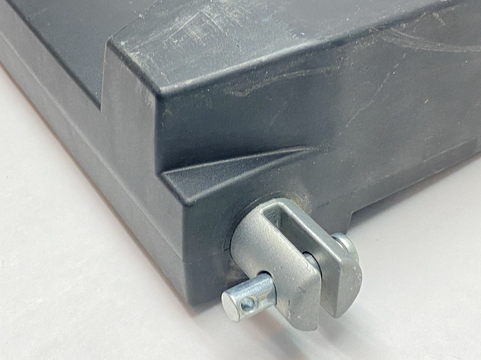 31110H-10XXX52X | LTW Linak Careline Linear Actuator 2500N 8A 12VDC LA31-U677-02 - Used - Maverick Industrial Sales