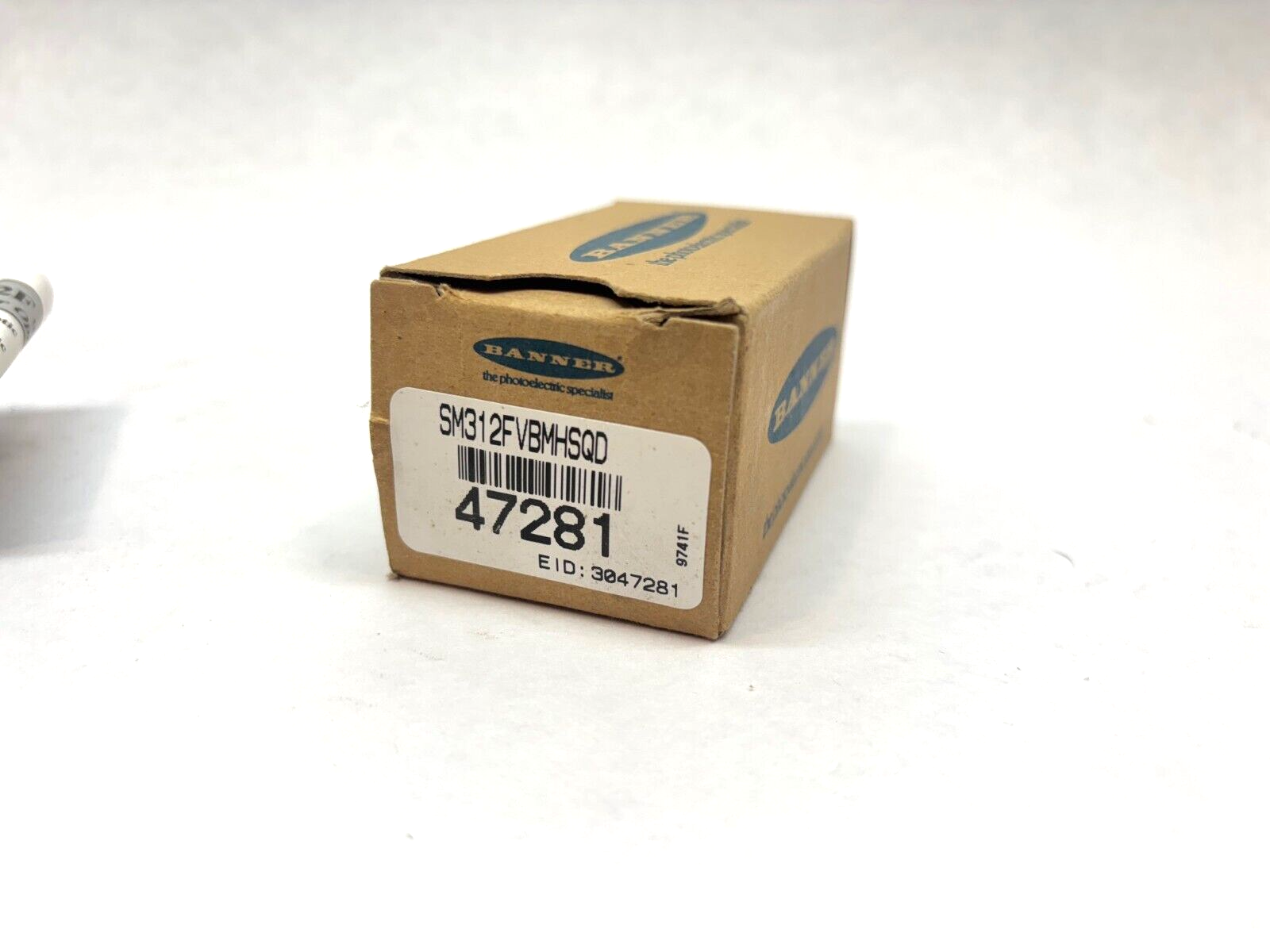Banner SM312FVBMHSQD Mini-Beam Photoelectric Sensor, 47281 - Maverick Industrial Sales