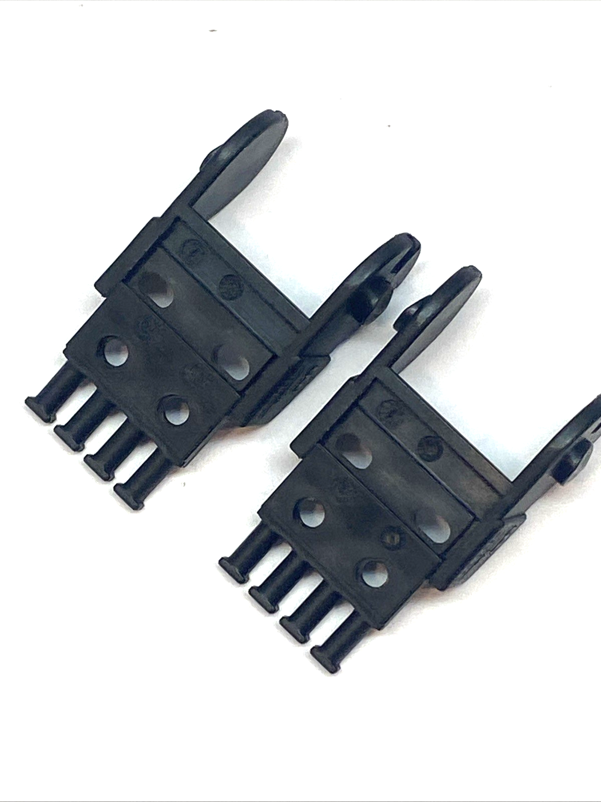 Igus 2030.2PZ Locking Male Bracket LOT OF 2 - Maverick Industrial Sales
