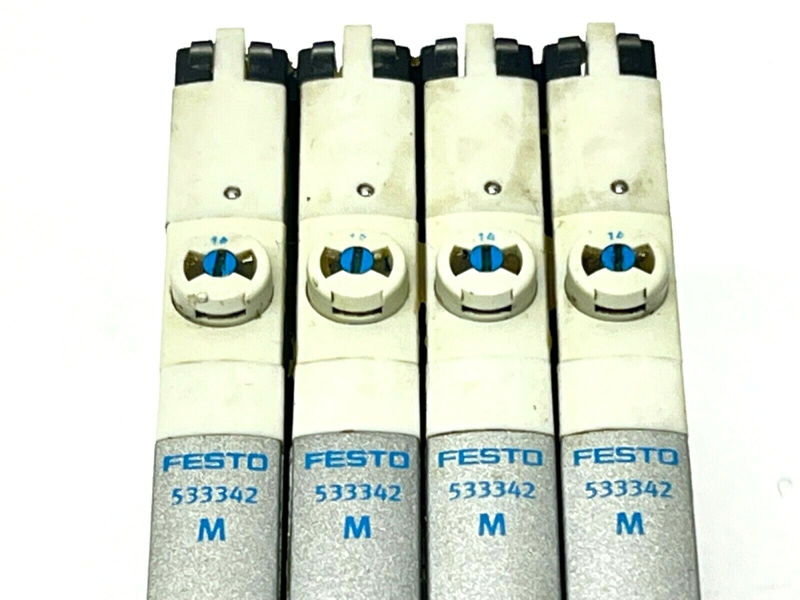 Festo VMPA1-FB-AP-4-1 Pneumatic Base 533352 w/ VMPA1-M1H-M-PI 533342 QTY 4 - Maverick Industrial Sales