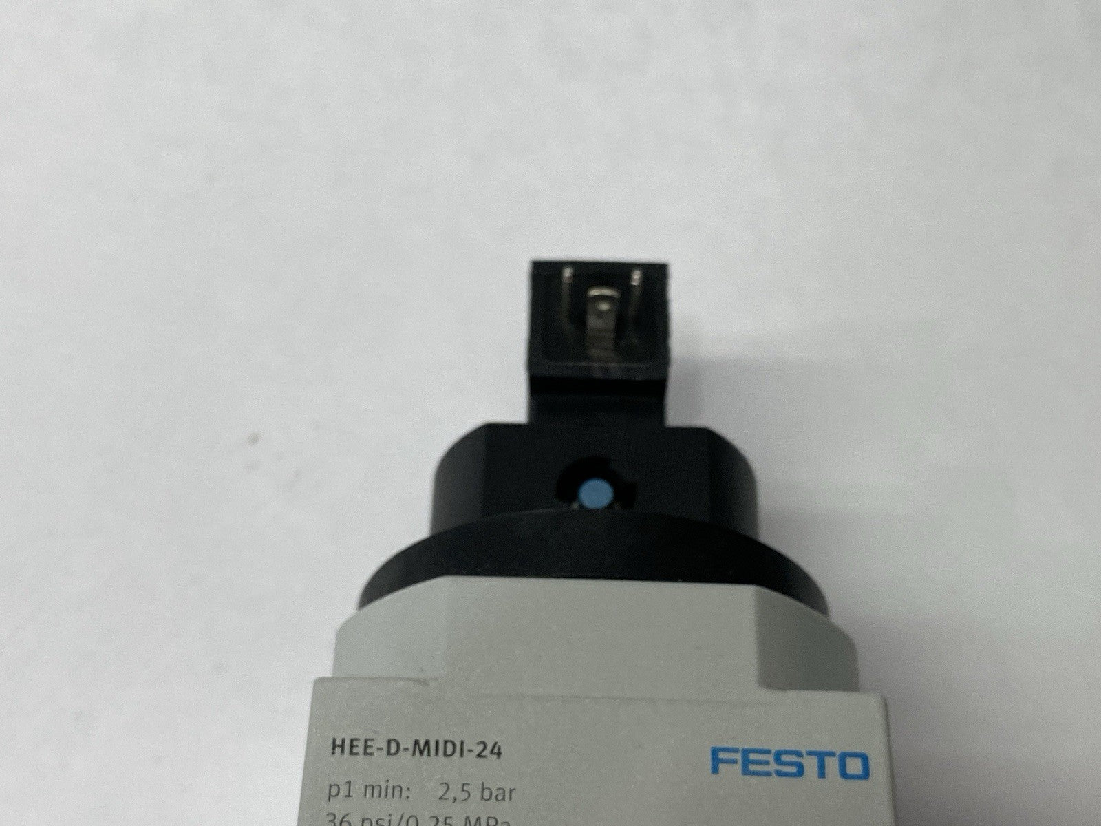 Festo HEE-D-MIDI-24 On-Off Valve 172959 - Maverick Industrial Sales