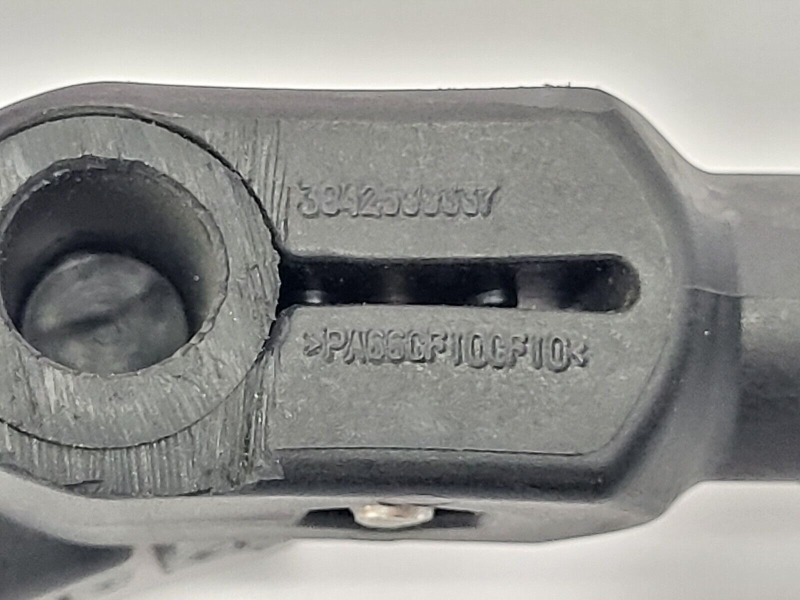 Bosch Rexroth 3842539337 PA66GF1010CF10 Guide Rail Clamping Piece DAMAGED BOTTOM - Maverick Industrial Sales