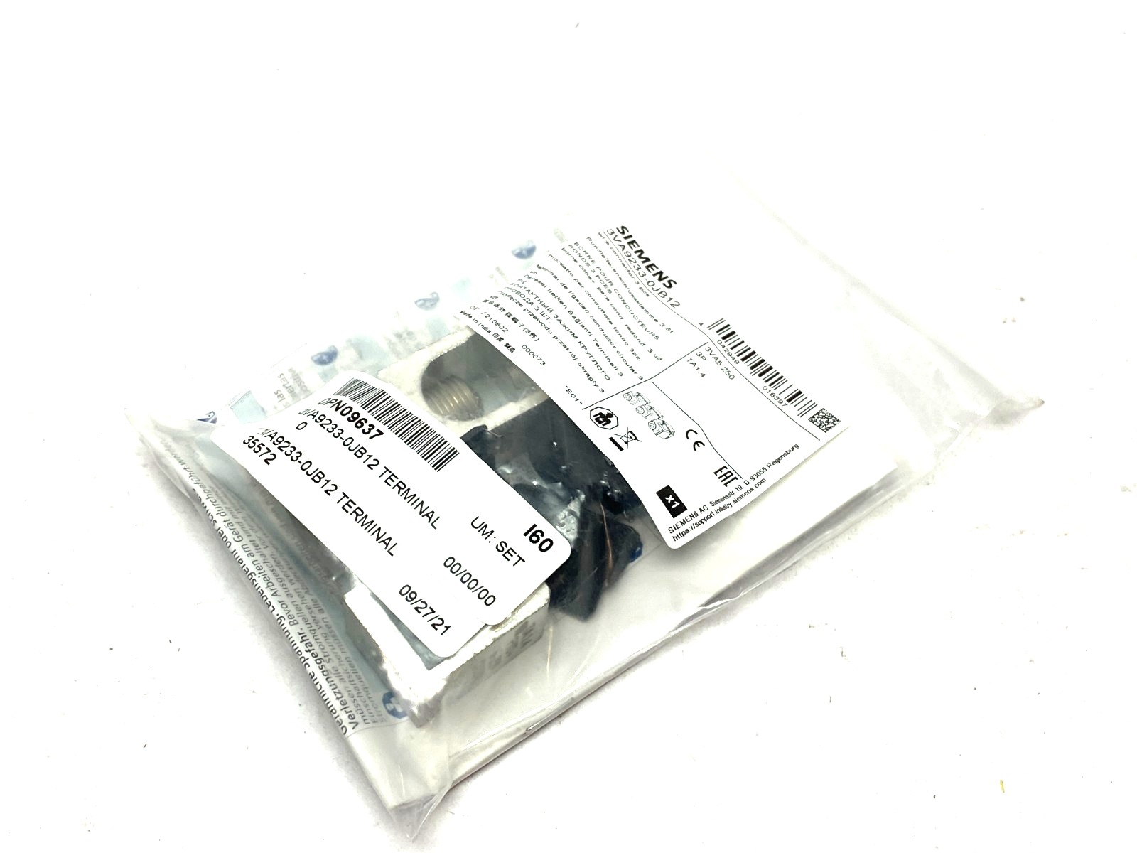 Siemens 3VA9233-0JB12 Terminal Lug Wire Connector Kit 3 PCS - Maverick Industrial Sales