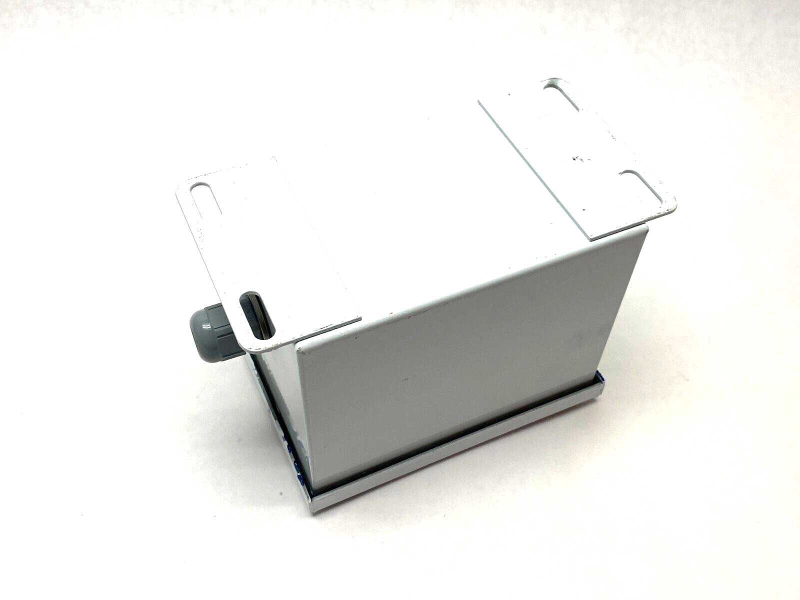 Saginaw Control & Engineering SCE-2PBXI Pushbutton Enclosure 2-Hole 4 x 6" WHITE - Maverick Industrial Sales