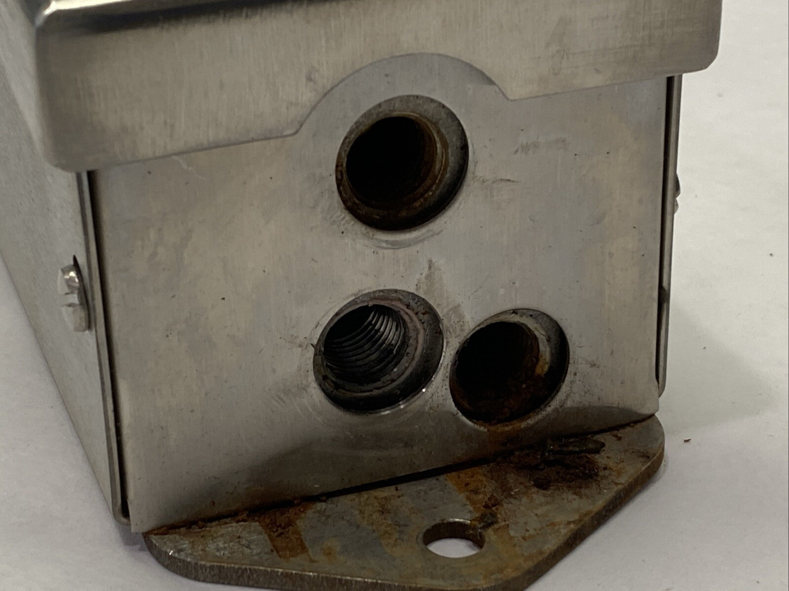 King-Gage 5992S-20R Model 5992S Hand Pump Bubbler Gauge SS 20" Scale Red Liquid - For parts or not working - Maverick Industrial Sales