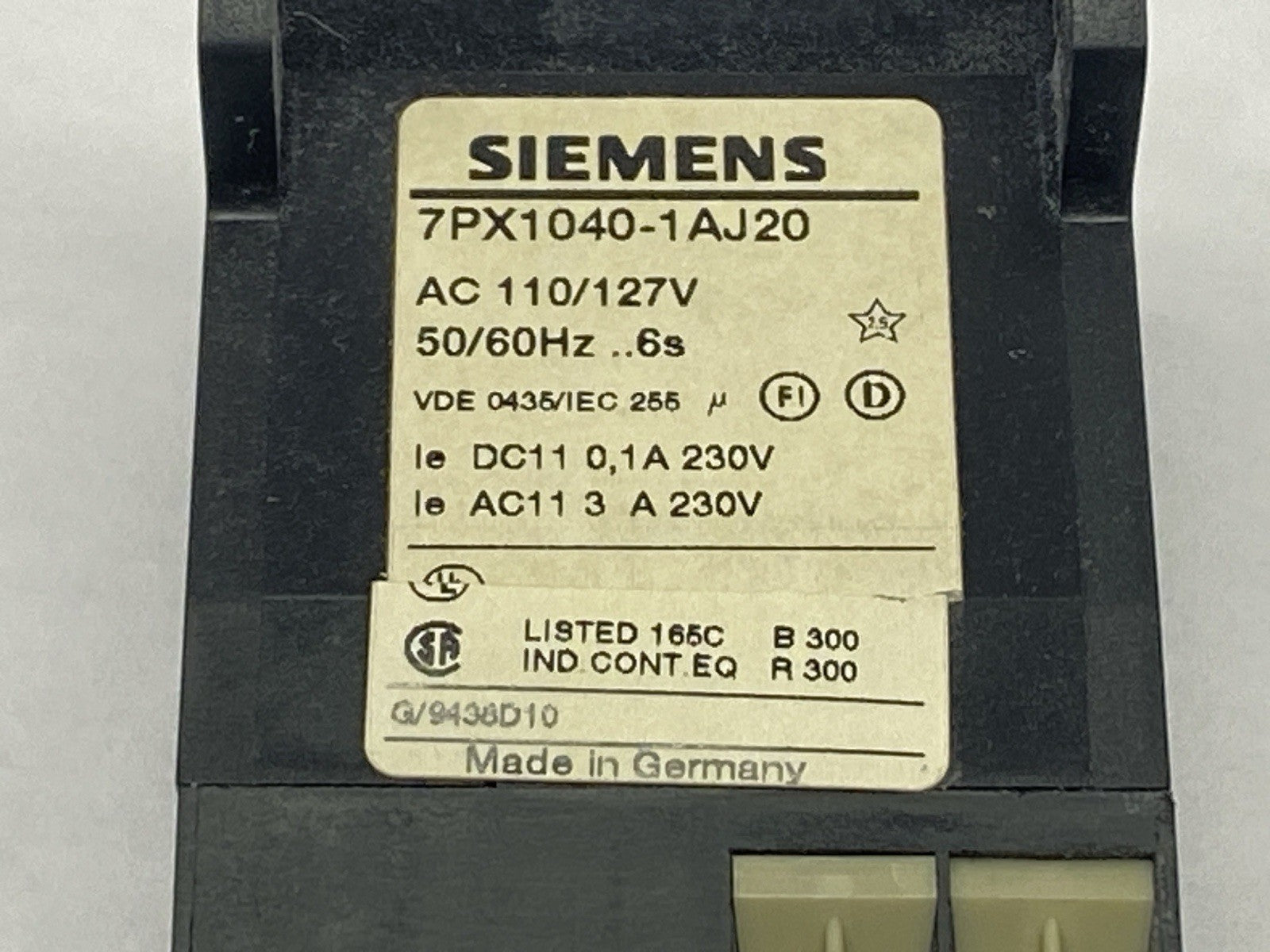 Siemens 7PX1040-1AJ20 Time Delay Relay Timer 110/127V - Maverick Industrial Sales