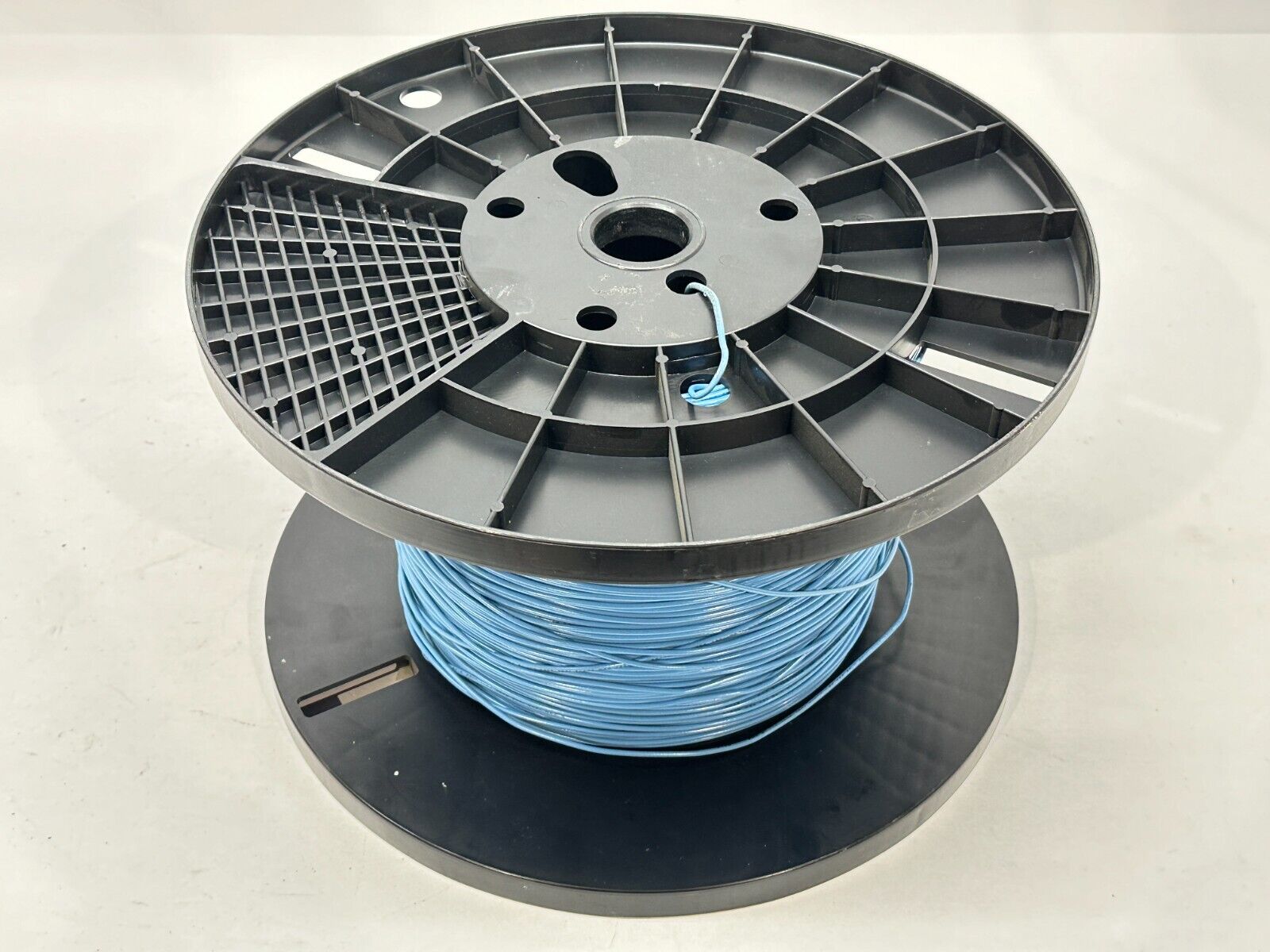Judd Wire 454-0204-000 18AWG 16/30 .017 XLPVC H09221 3000ft Spool 1780ft LEFT - Maverick Industrial Sales