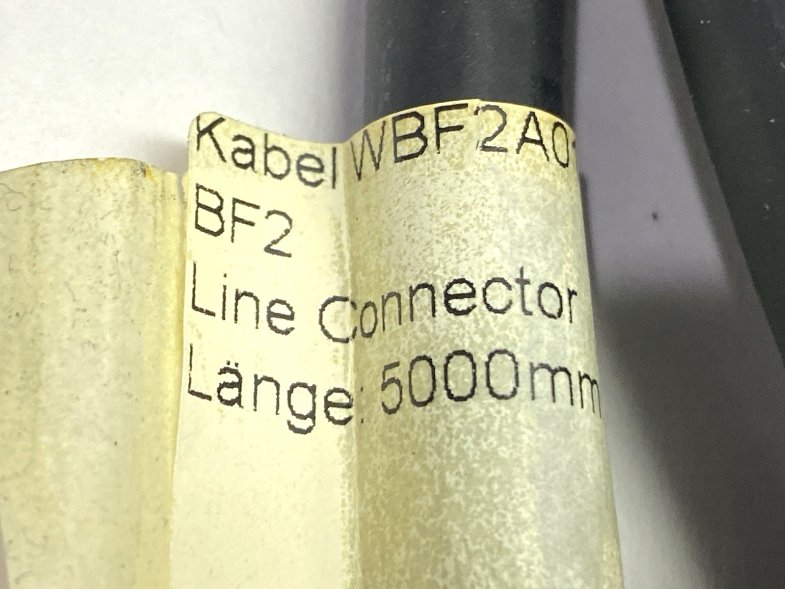 Kabel WBF2A01b Line Connector 5000mm - Maverick Industrial Sales