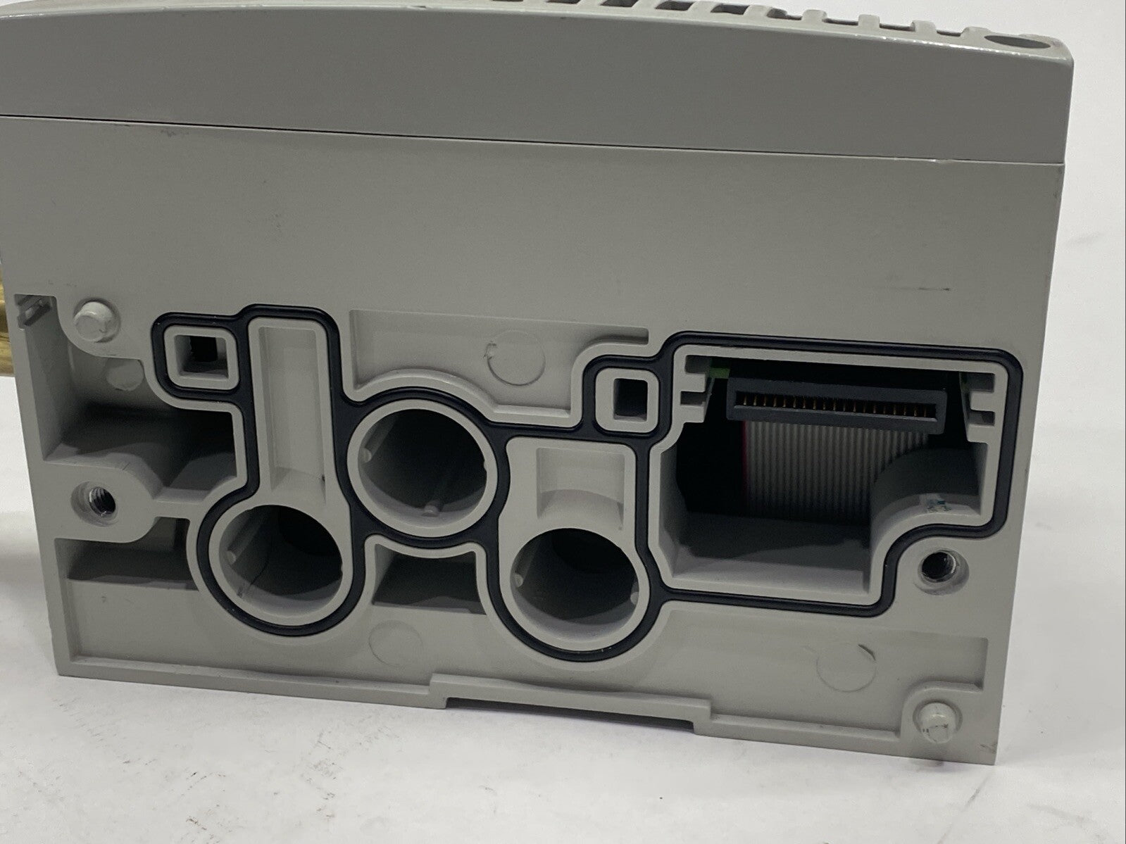 Numatics P599AE509838001 ROBOT EE-Interface Endplate w/ 8503AK428327007 - Maverick Industrial Sales