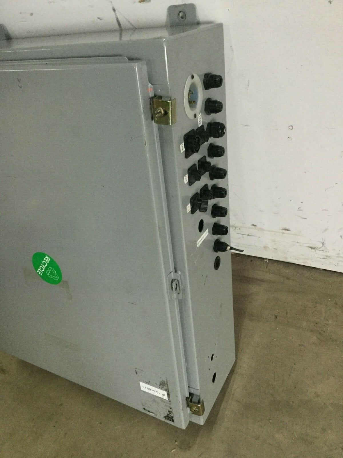 N12302408 | Hubbell Wiegmann Industrial Enclosure 30"x24"x8" w/ Backplate - Used - Maverick Industrial Sales