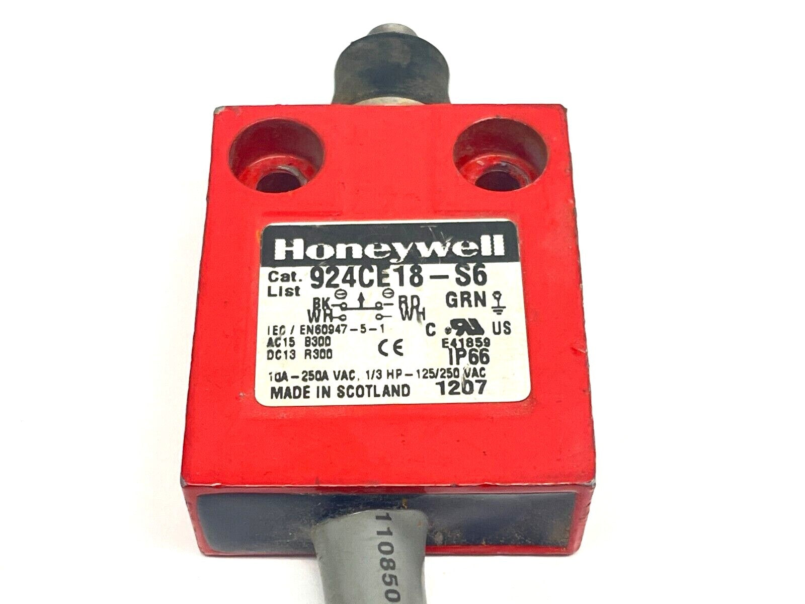 Honeywell 924CE18-S6 Miniature Safety Limit Switch CUT CABLE - Maverick Industrial Sales